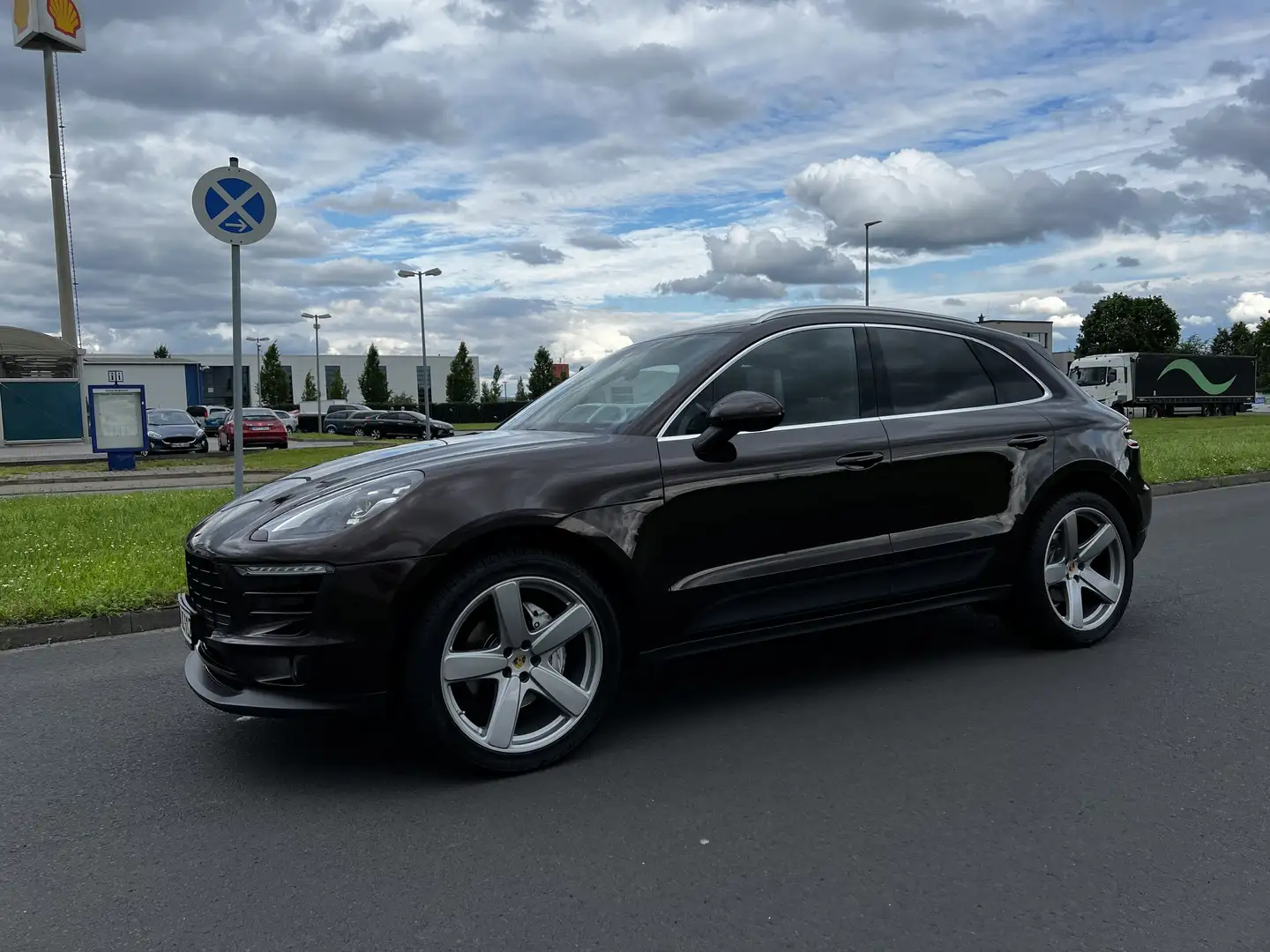 Porsche Macan S Hnědá - 1