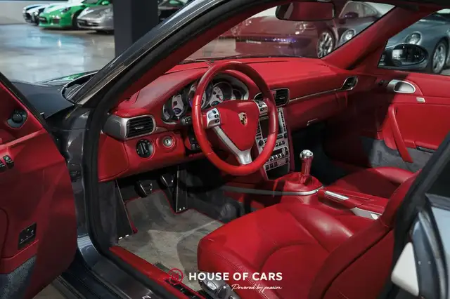 Porsche 997 view 15