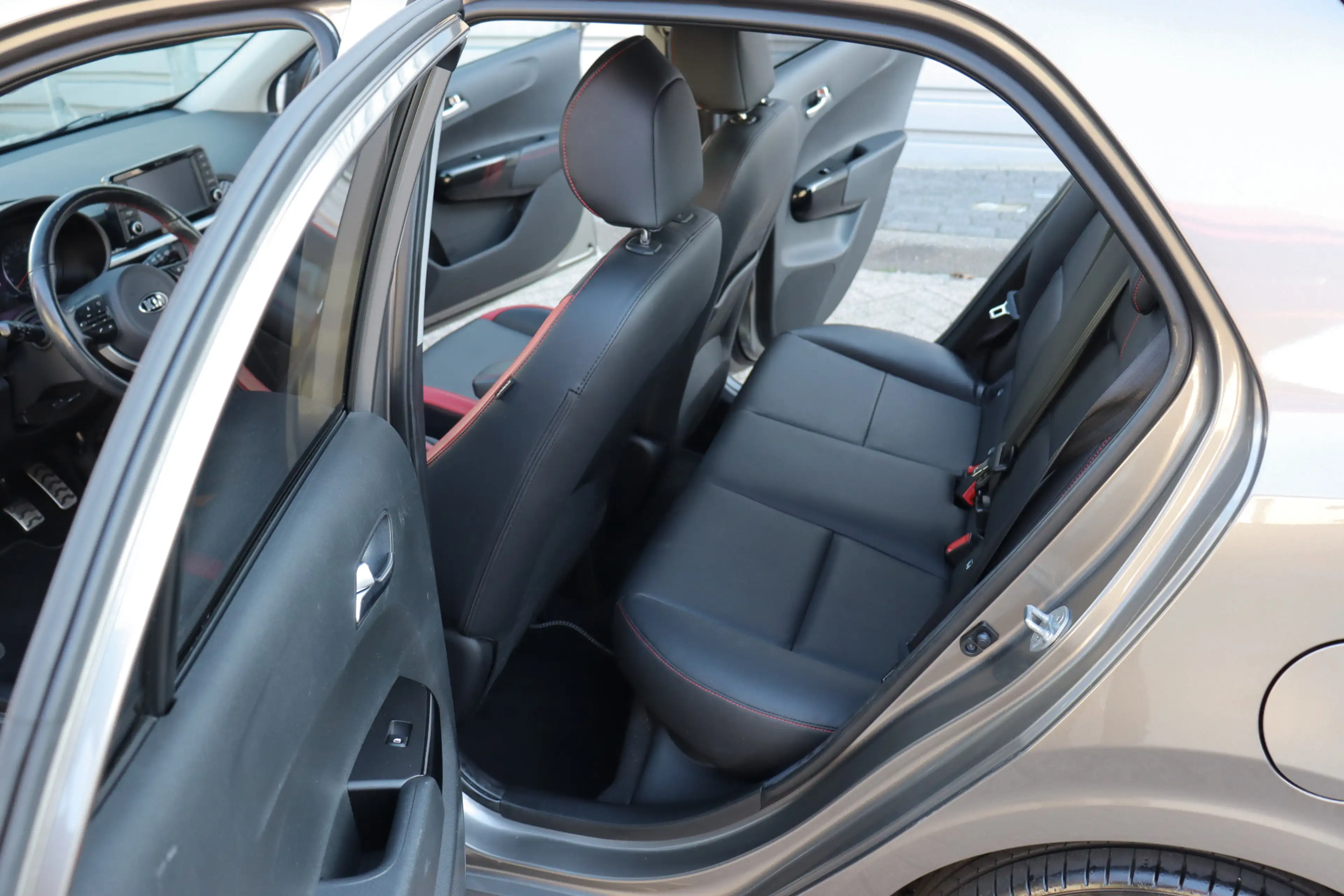 Kia Picanto 1.0 T-GDI GT-Line O.a: Clima, Stoel/Stuur verwarin — photo 24