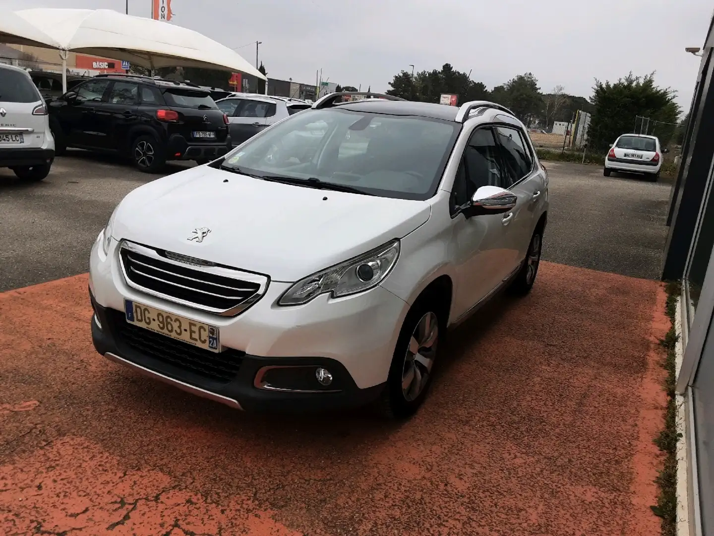 Peugeot e-2008 1.6 E-HDI92 FAP ALLURE - 2