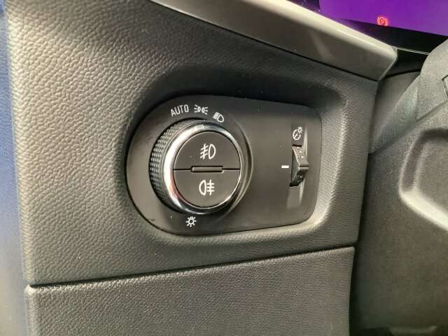Opel Mokka E