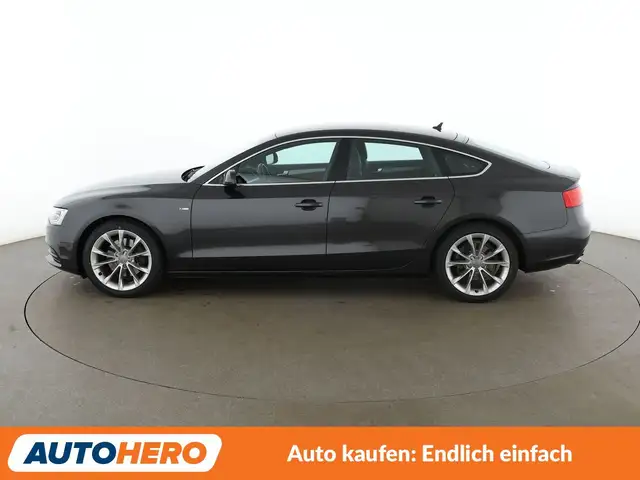 Audi A5 view 3