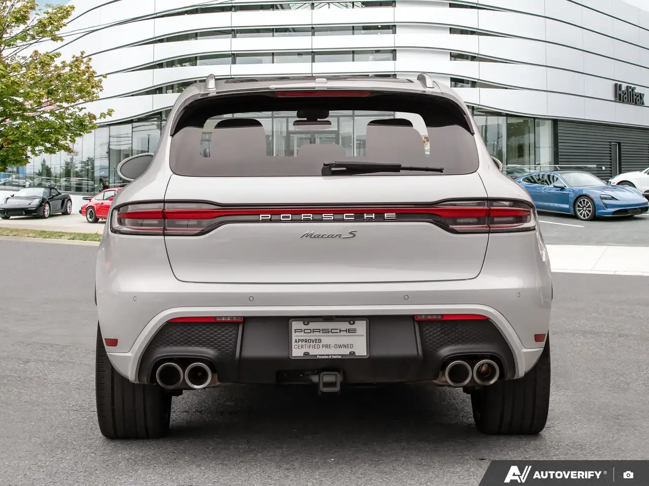 Porsche Macan снимка Porsche Macan