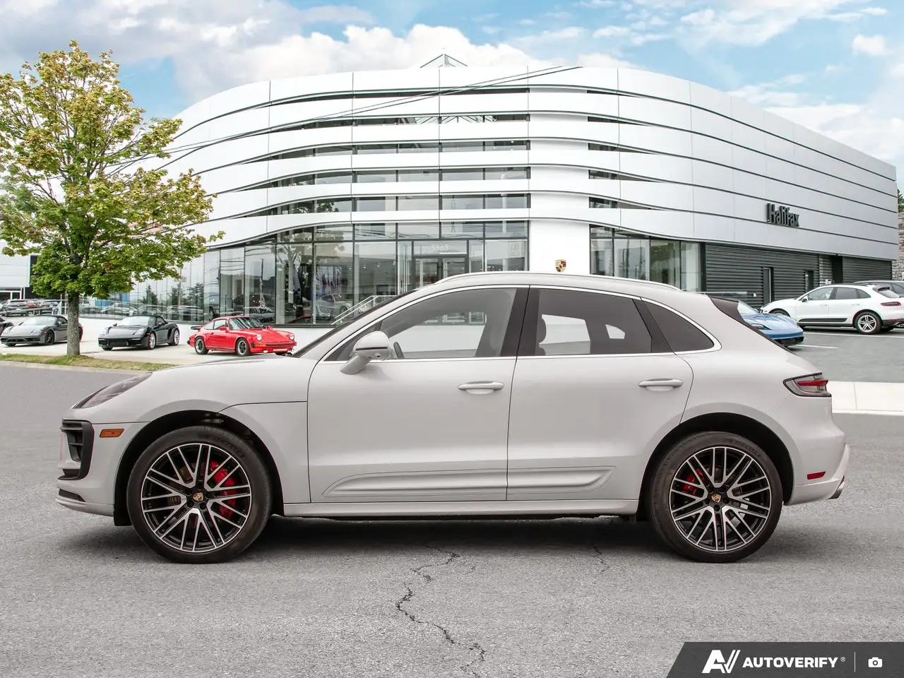Porsche Macan снимка Porsche Macan