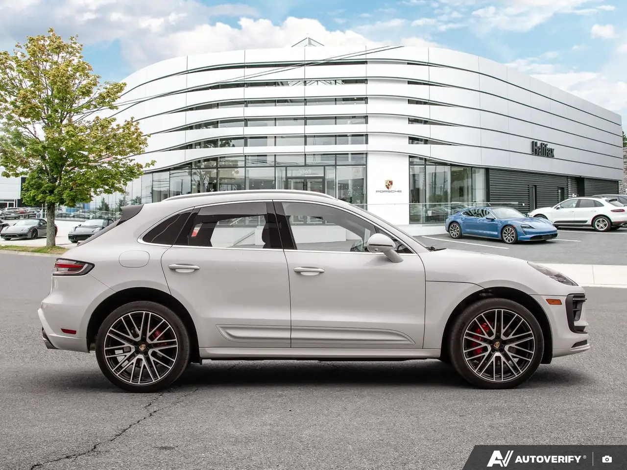 Porsche Macan снимка Porsche Macan