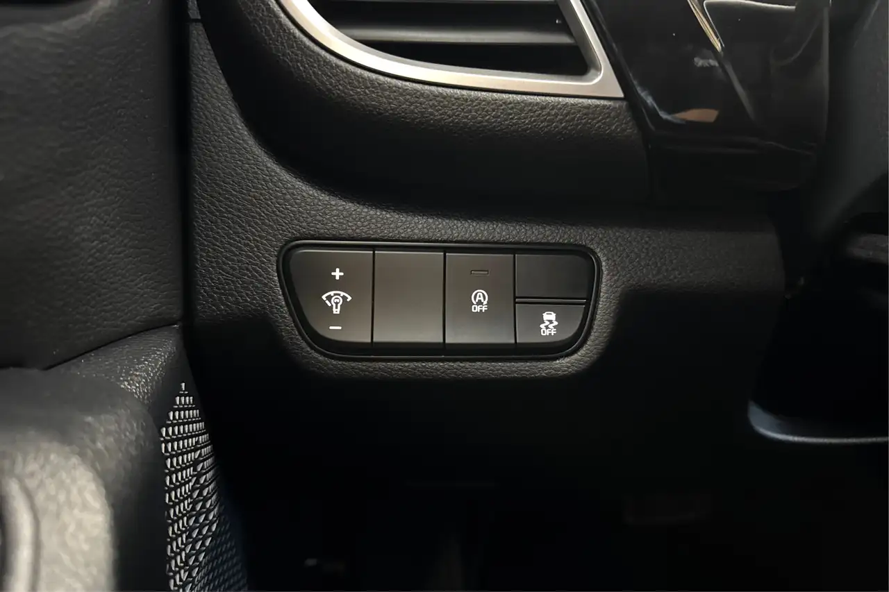 Kia Seltos снимка Kia Seltos