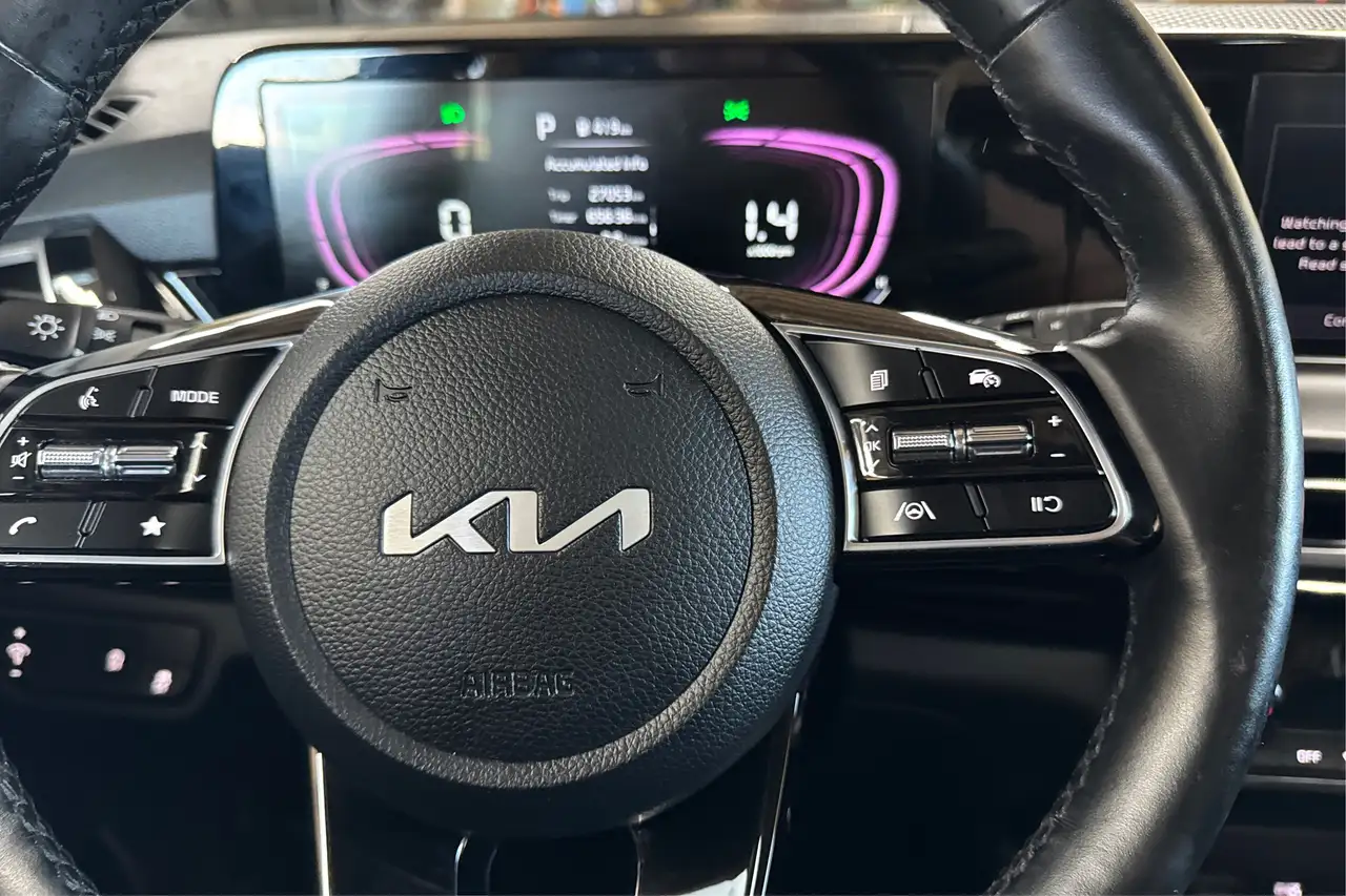 Kia Seltos снимка Kia Seltos