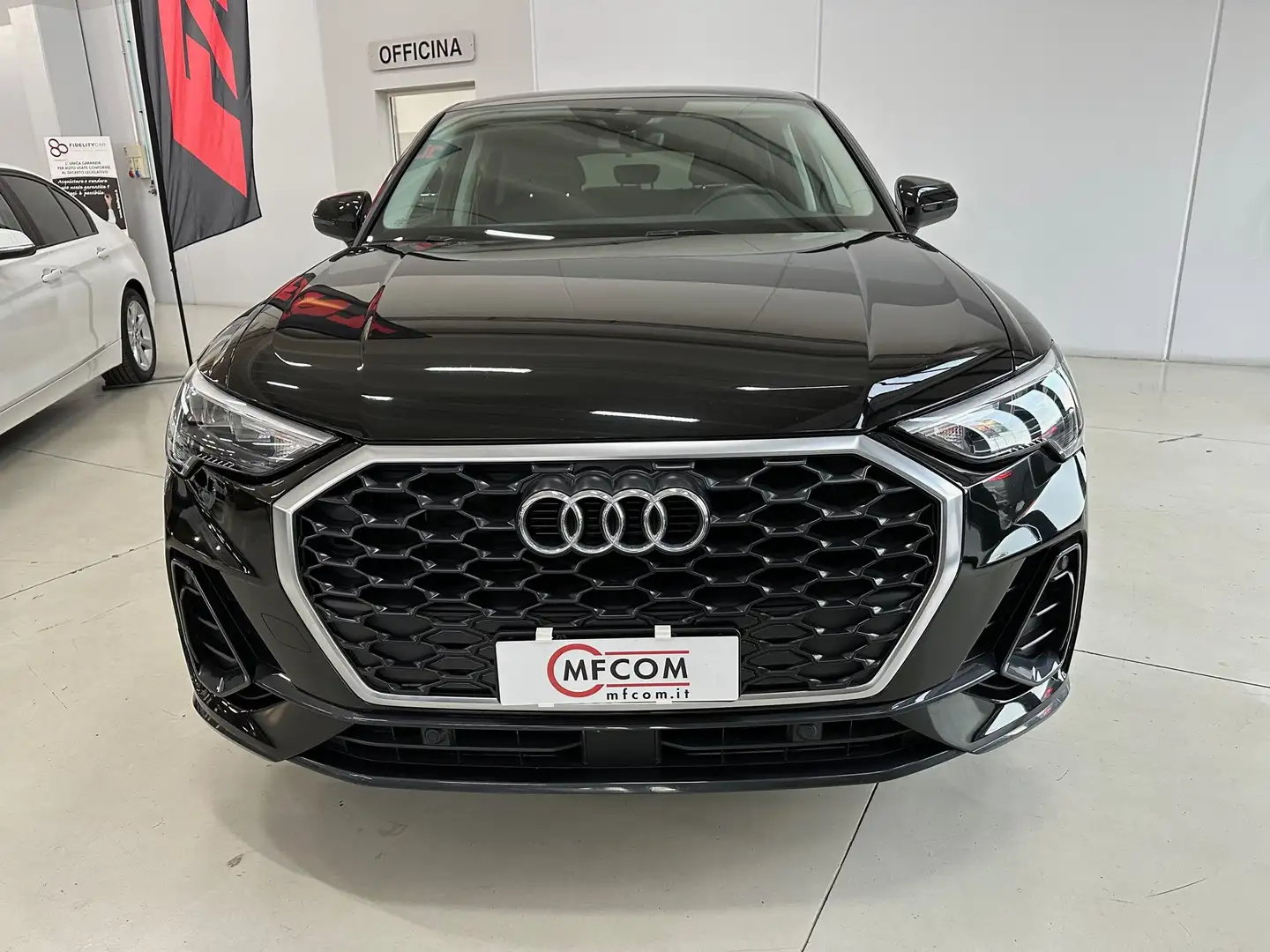 Audi Q3 Sportback 35 1.5 tfsi mhev Business Plus s-tronic Nero - 2
