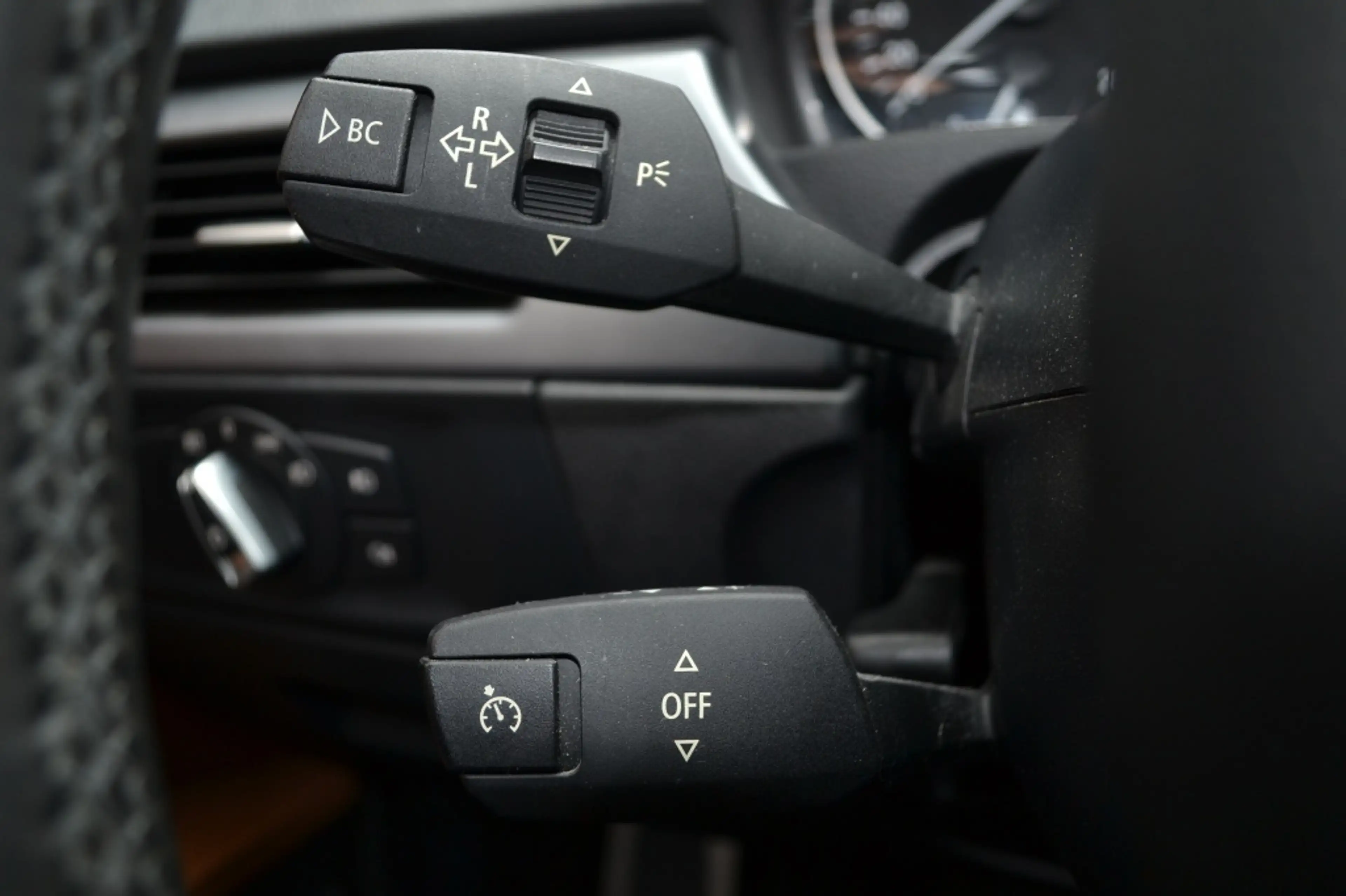 BMW 335 3-serie Touring 335i High Executive Pano/Leer/H&K/ — photo 44