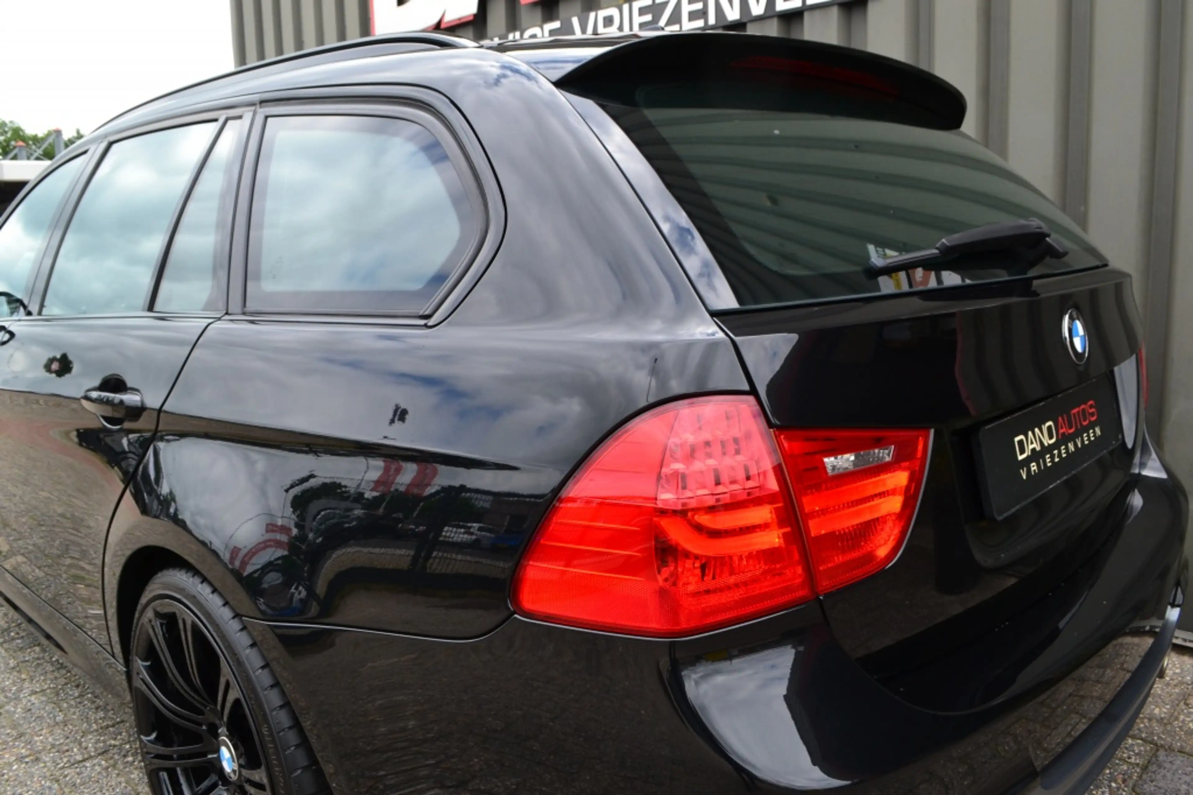 BMW 335 3-serie Touring 335i High Executive Pano/Leer/H&K/ — photo 18