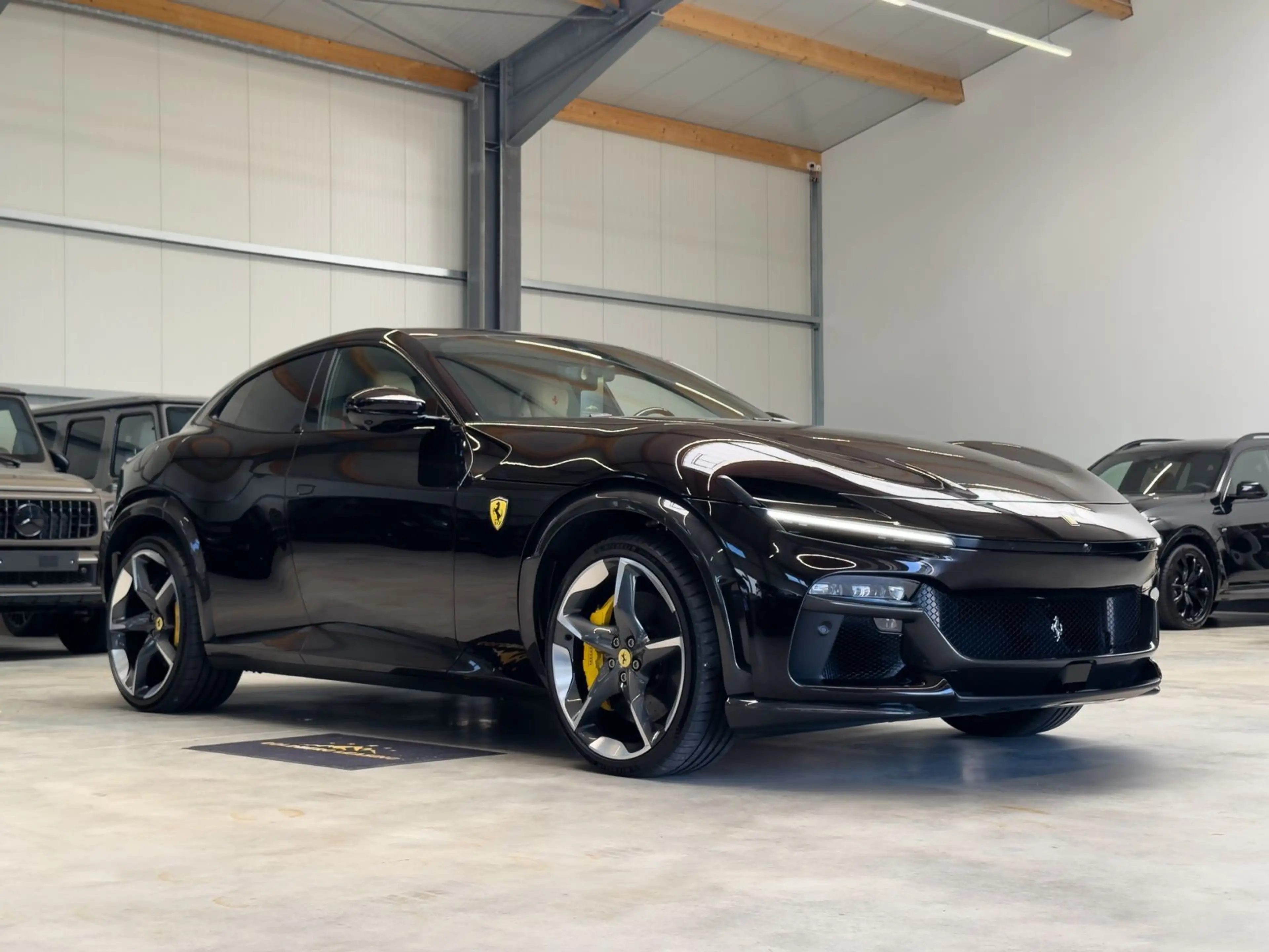 Ferrari Purosangue PUROSANGUE FULL CARBON IN & OUT PANO LIFT FULLY