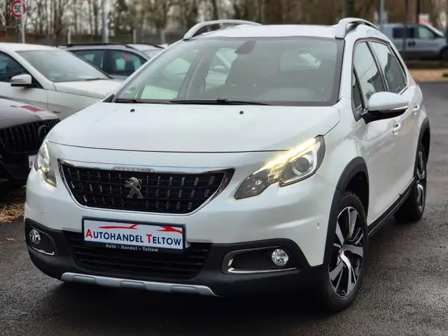 Peugeot 2008 Allure *Navi *Kamera *LED *Sitzheizung *PDC