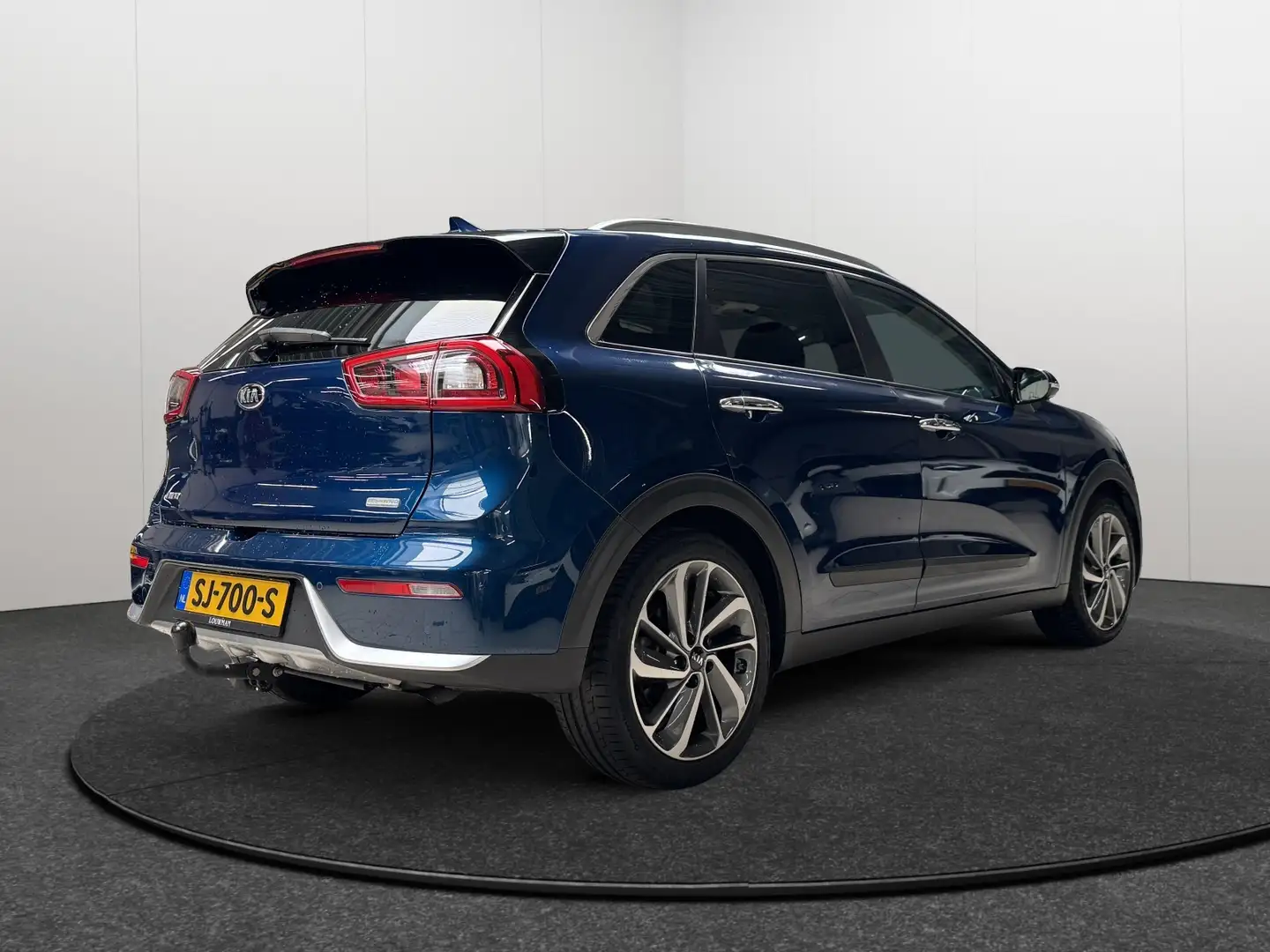 Kia Niro 1.6 GDi Hybrid ExecutiveLine | Navigatie | Stoelve Blau - 2