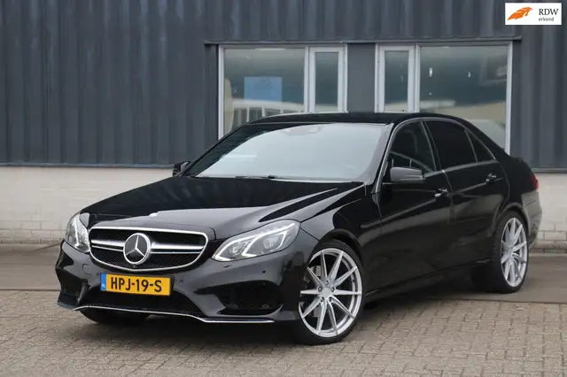 Mercedes-Benz E 350 350d AMG-Line DTR+ AirMatic Distronic 360Cam Memor