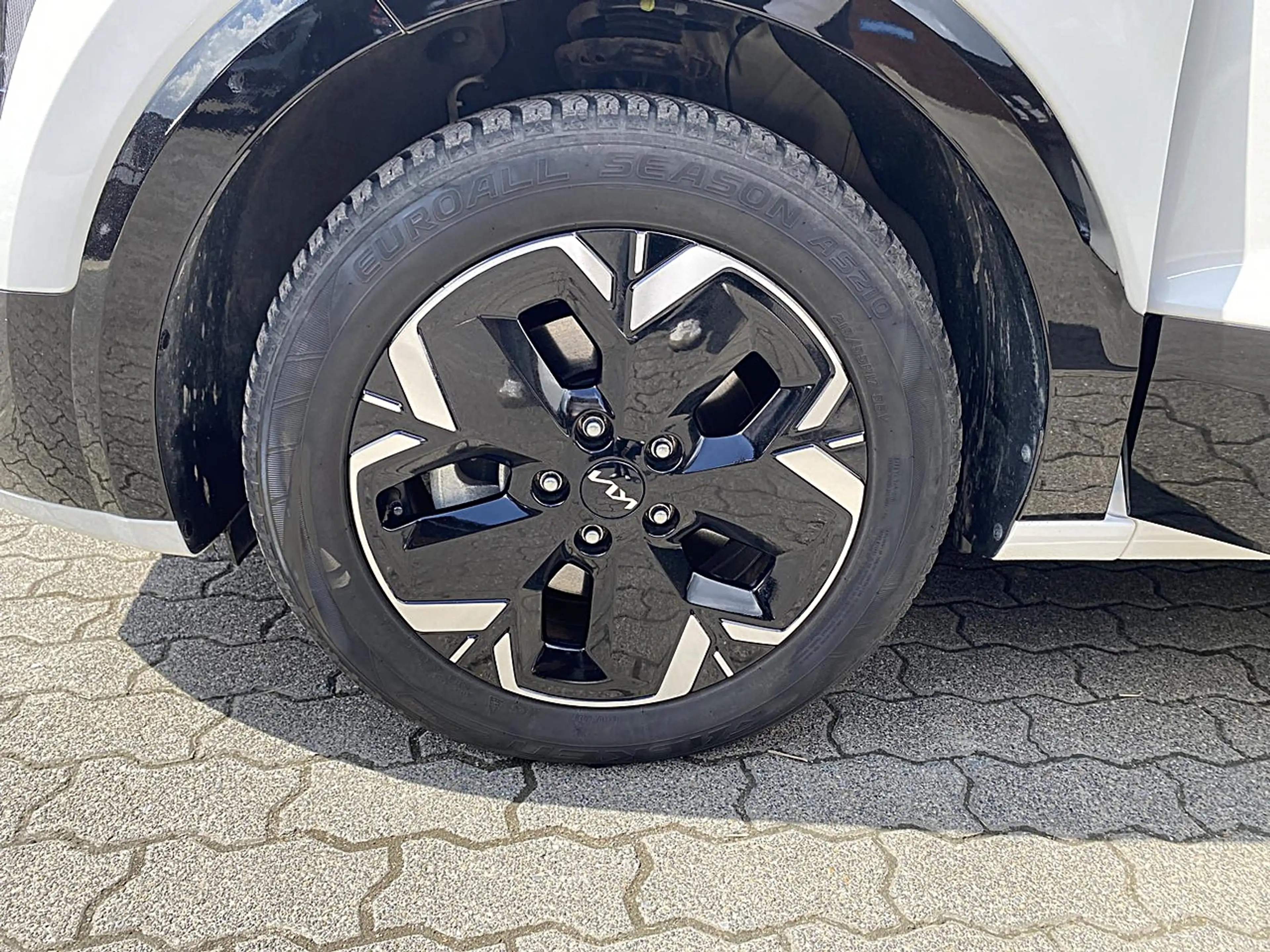 Kia e-Niro SPIRIT STD Allwetterreifen Klima Navi — photo 10