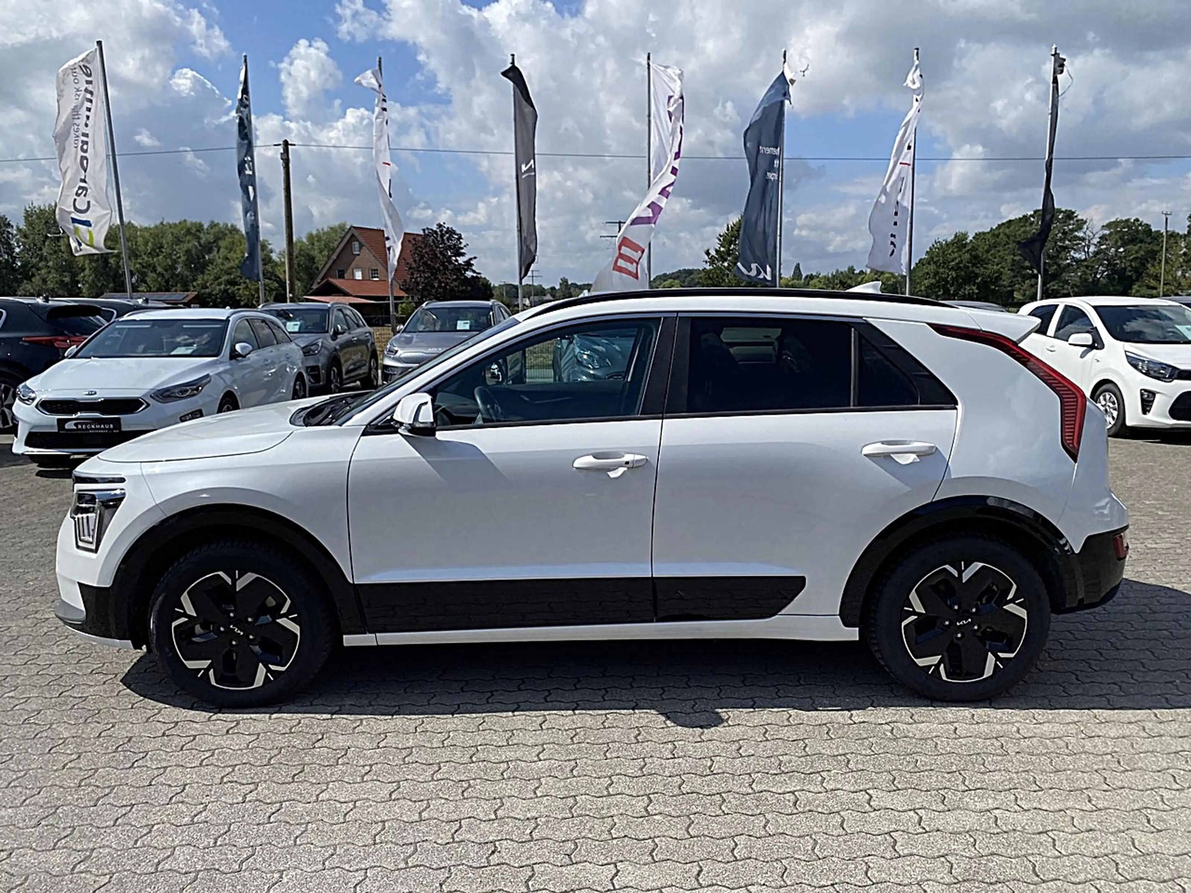 Kia e-Niro SPIRIT STD Allwetterreifen Klima Navi — photo 3