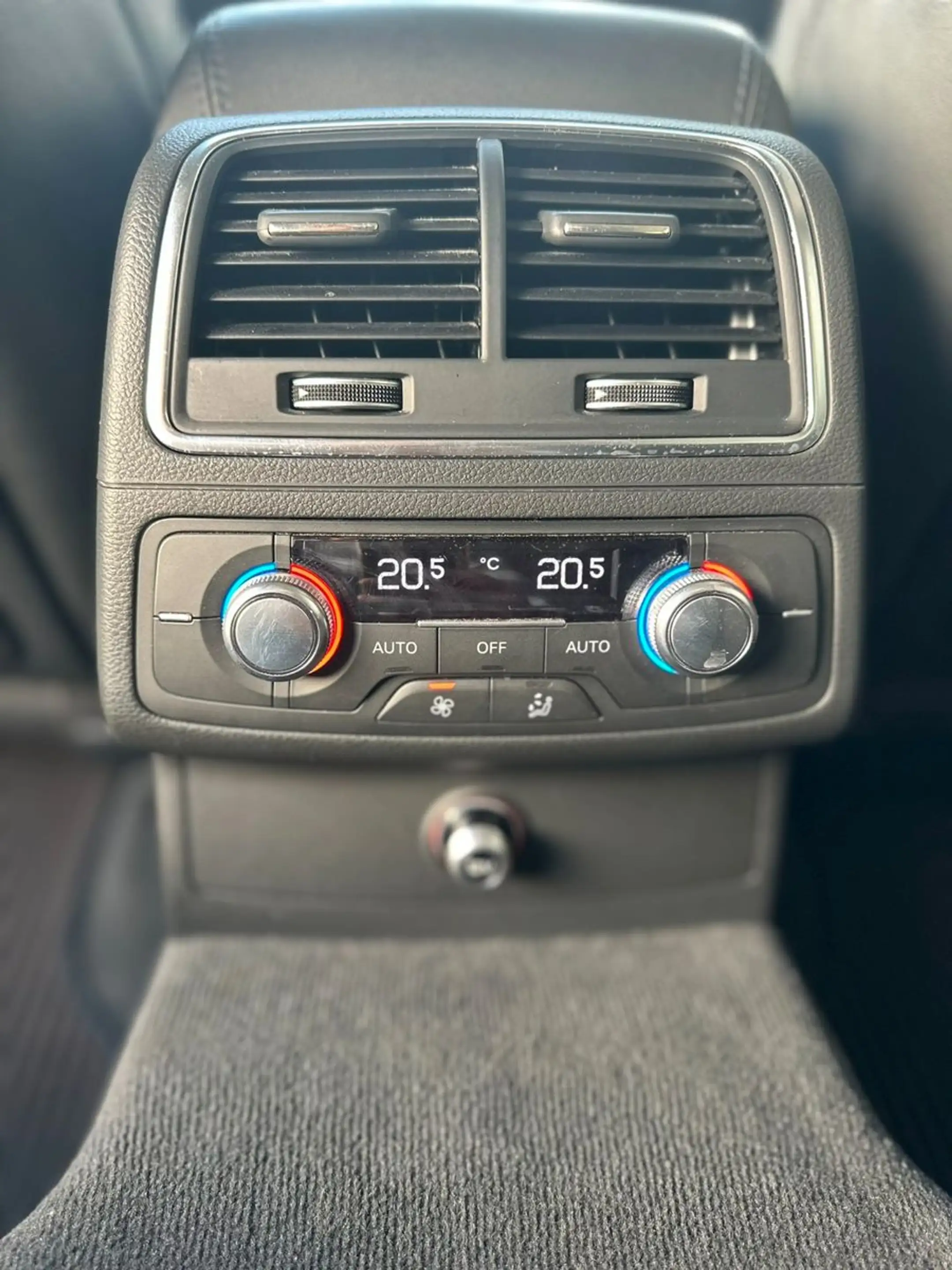 Audi A6 allroad TDI Quattro / Standheiz. / Alcantara — photo 12