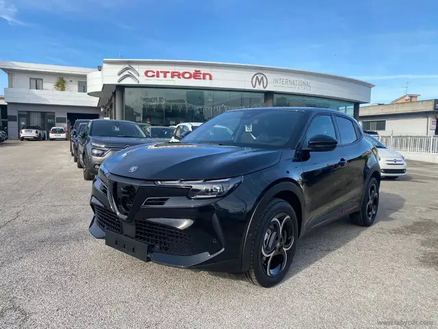 Alfa Romeo Junior 1.2 145 CV Hybrid eDCT6 Speciale