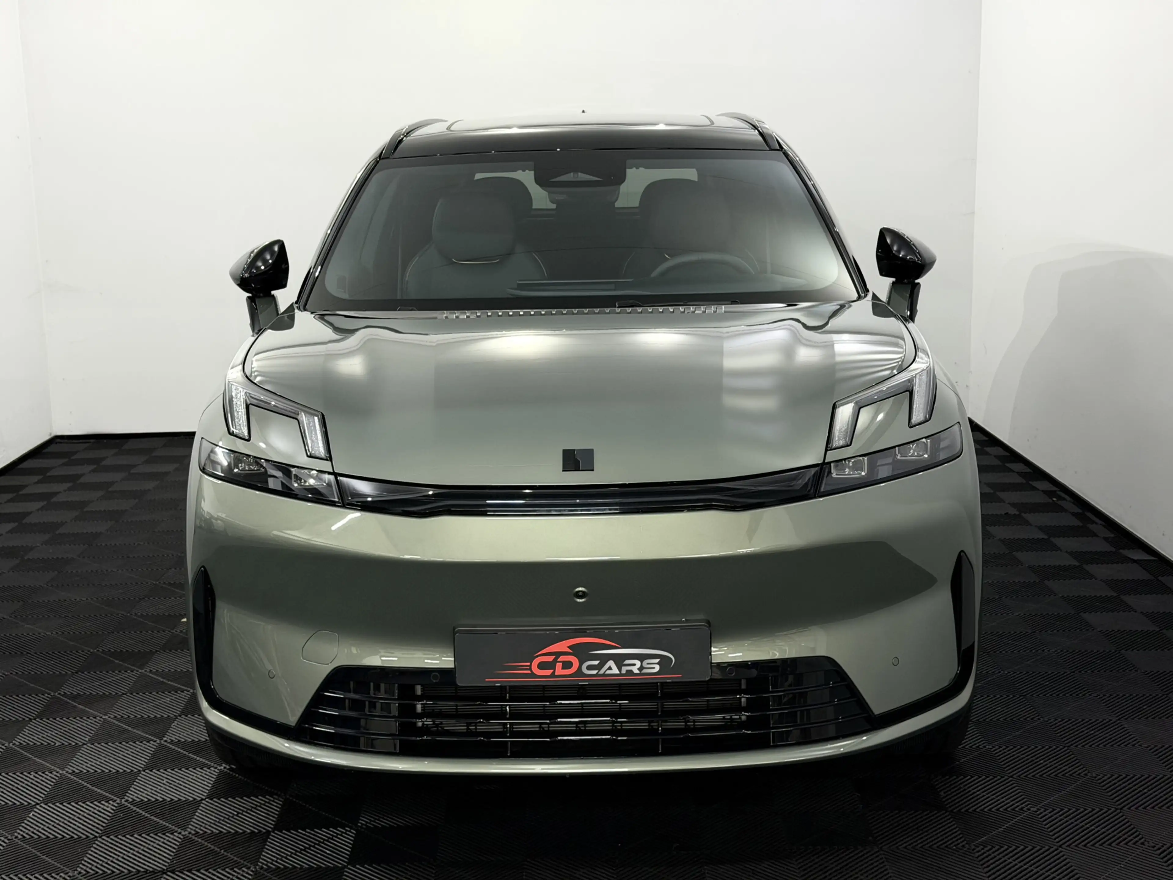 Lynk & Co 08 1.5 More Plug-in Panoramadak, Stoelmassage, Stoelv — photo 2