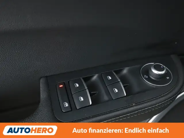 Alfa Romeo Giulia view 24