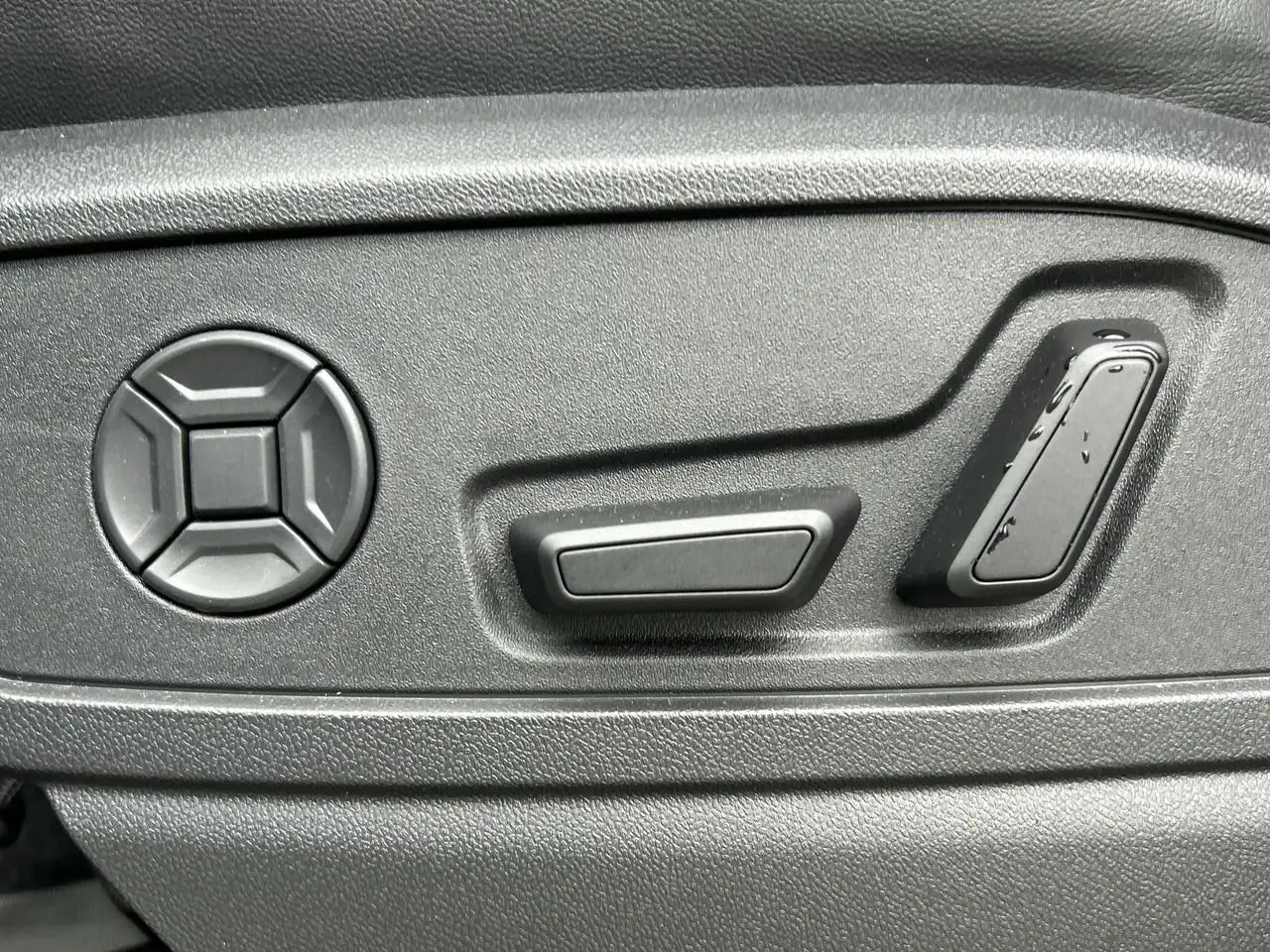 Audi Q5 снимка Audi Q5