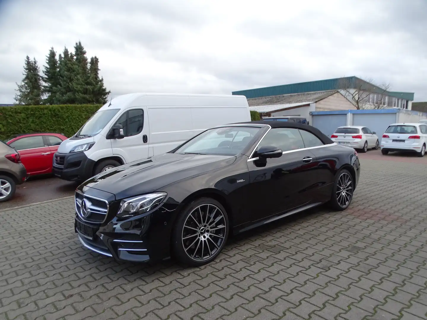 Mercedes-Benz E 53 AMG 4M Cabrio Distonic, Nappa Leder, Airmatic, Burmest Noir - 2