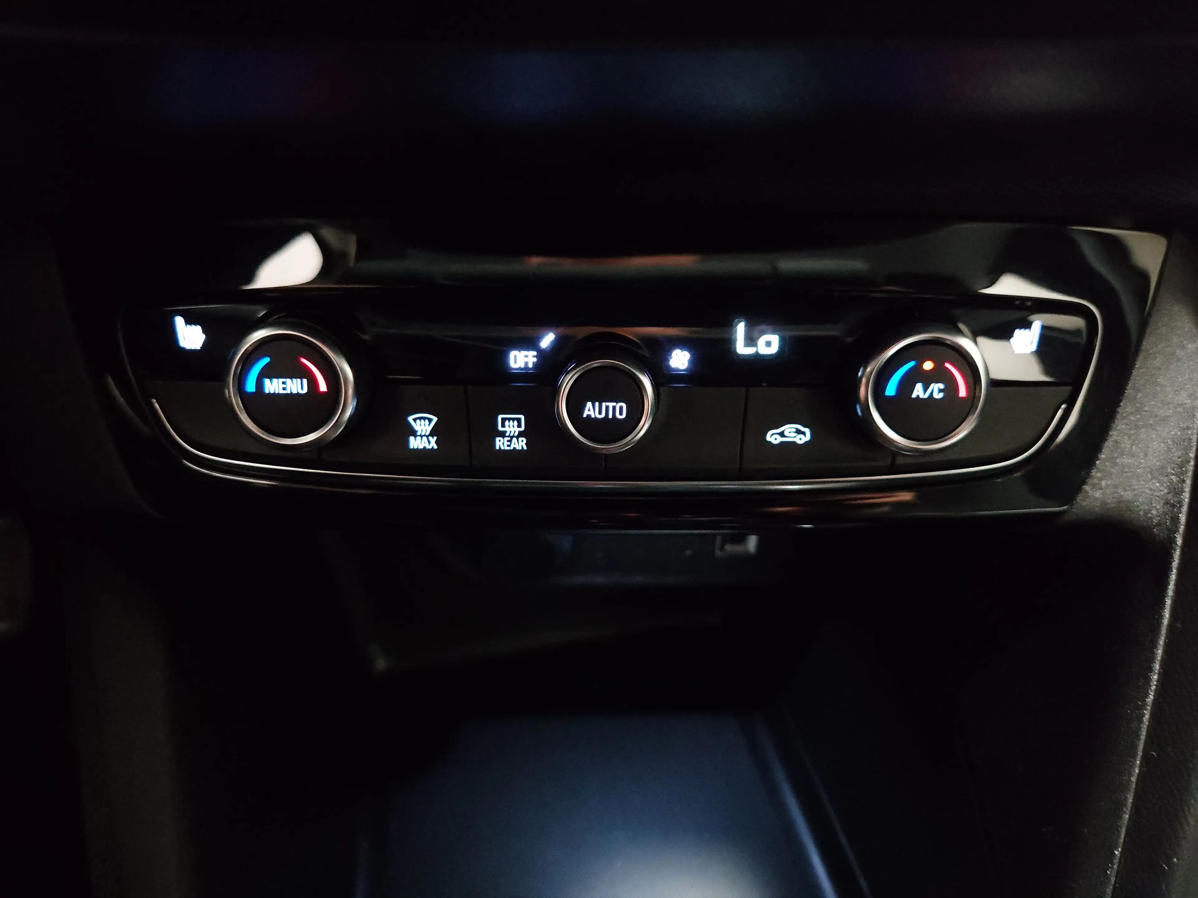 Opel Corsa-e Corsa-e Edition Navi LED RFK Shz — photo 15