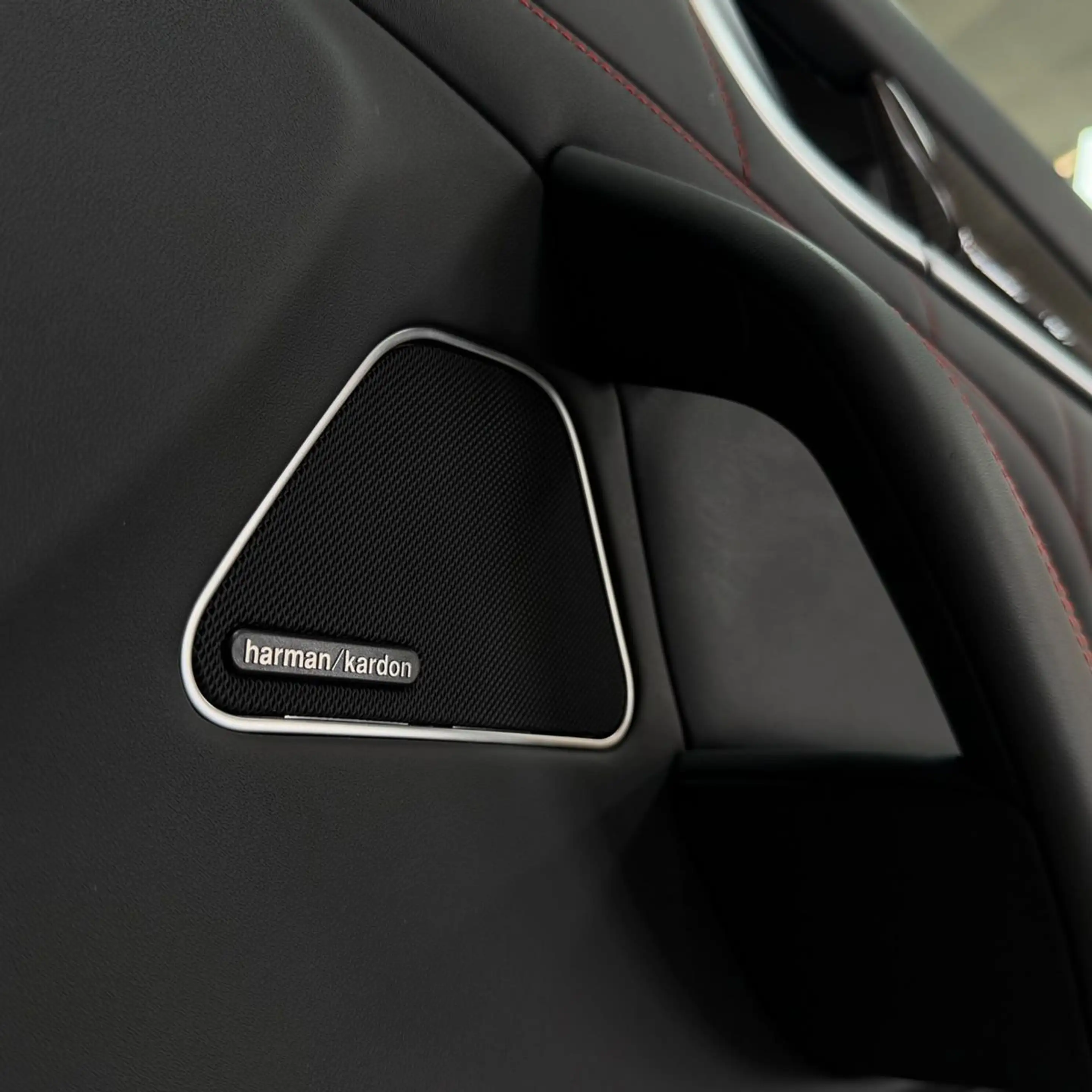 Maserati Levante GranSport S Q4 — photo 15