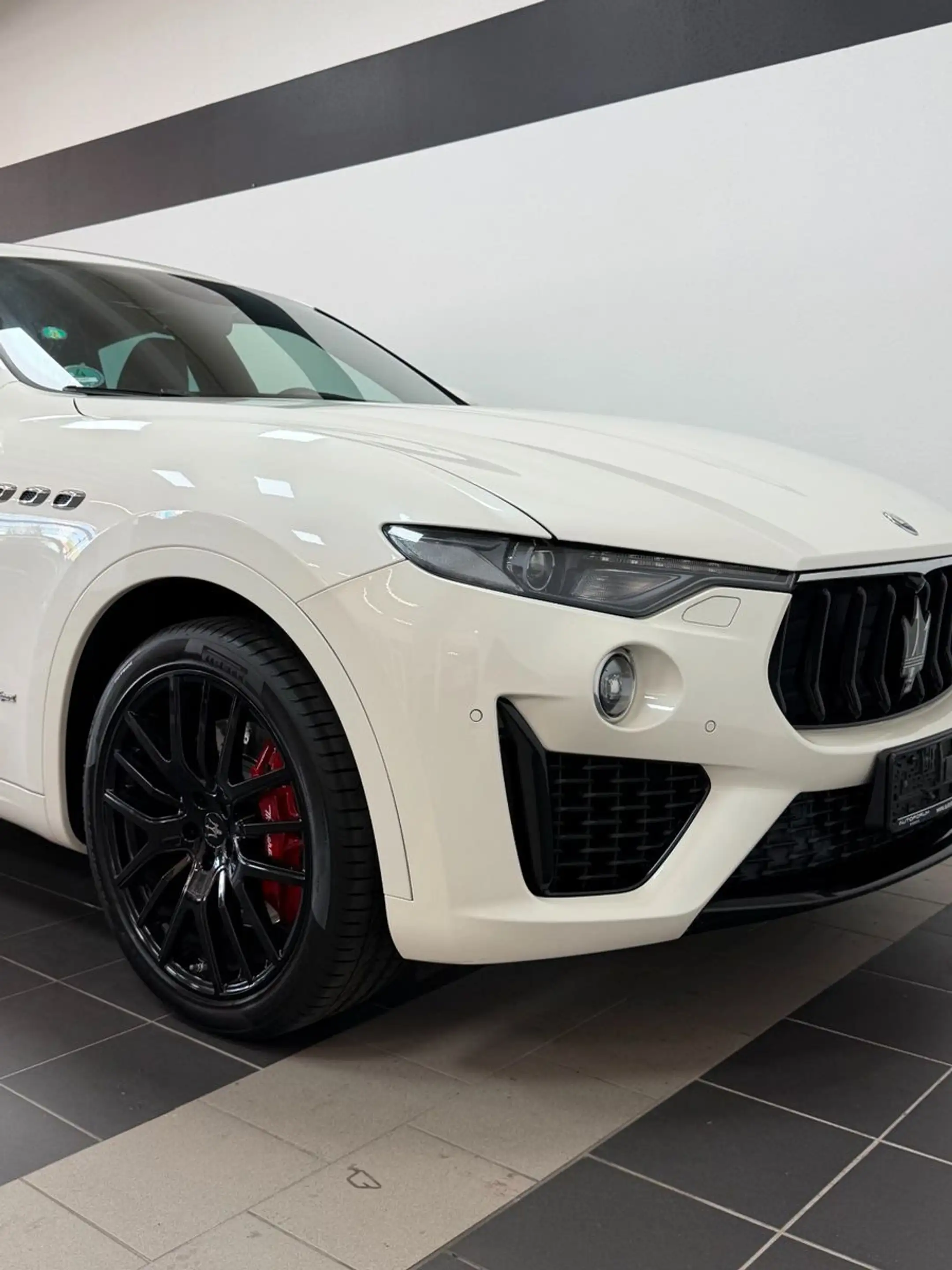 Maserati Levante GranSport S Q4 — photo 5