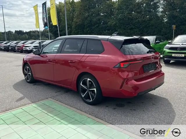 Opel Astra view 7