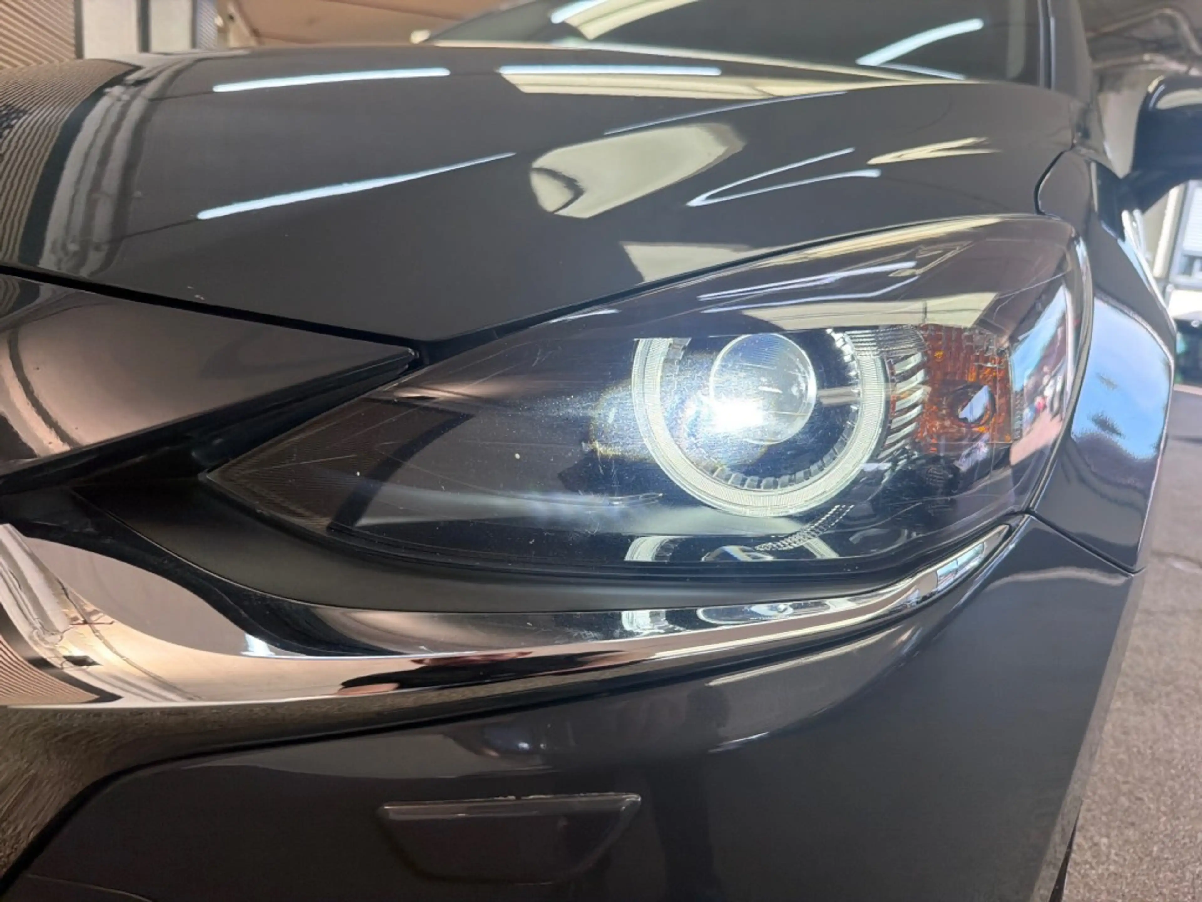 Mazda 2 1.5 SkyActiv-G Luxury Keyless Clima Navi Cruise Le — photo 9