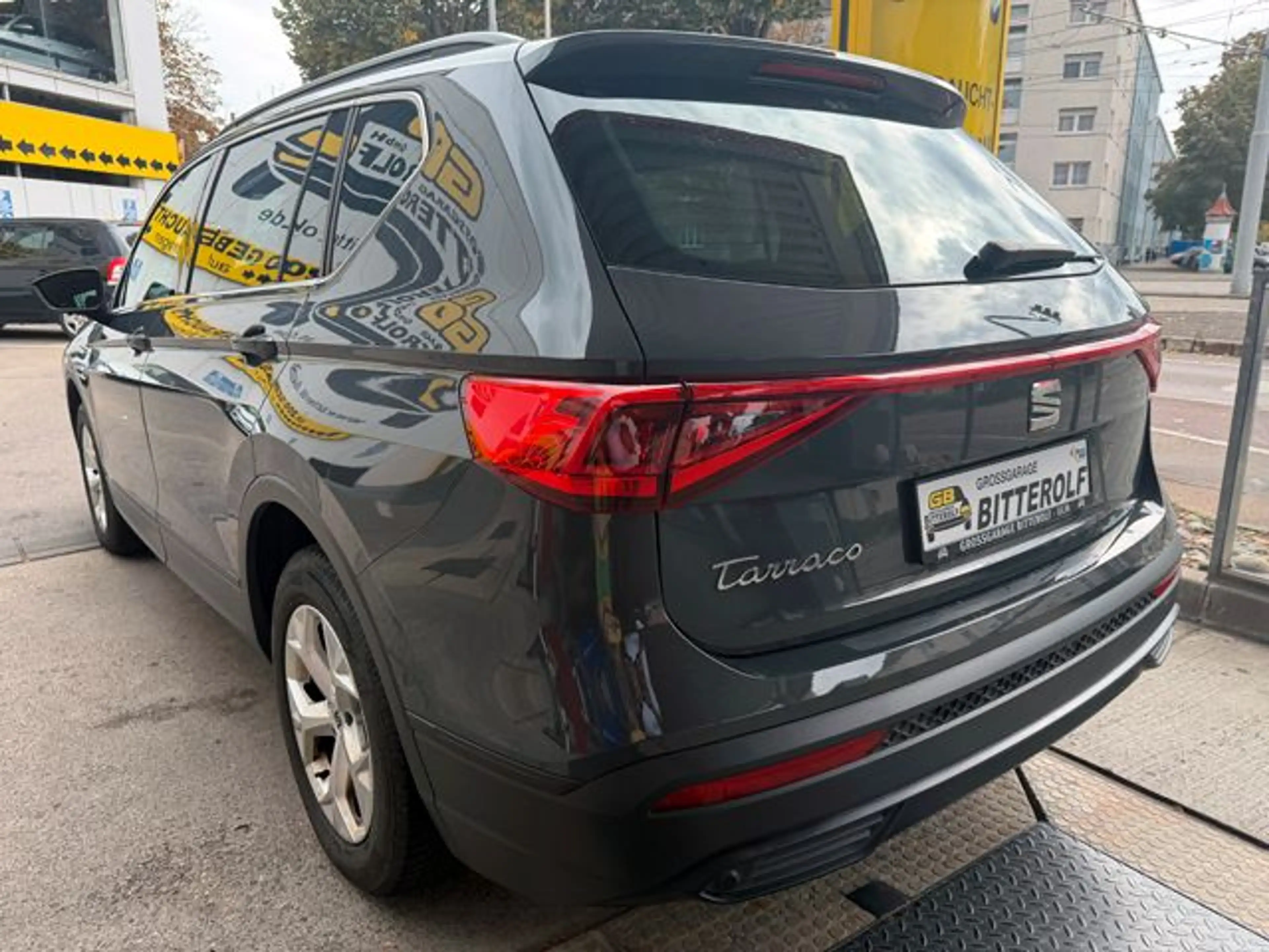 SEAT Tarraco 2,0TDI DSG Style Navi/AHK/ACC/Virt/Sthz/ — photo 3