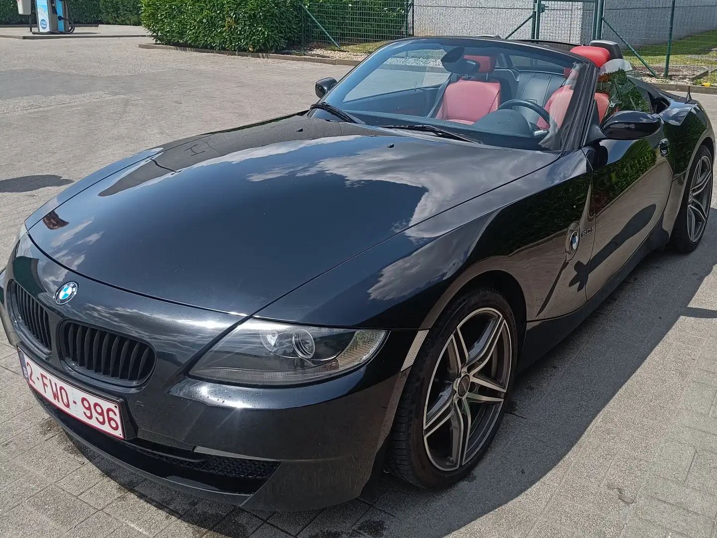 BMW Z4 Z4 roadster 2.0i Zwart - 1