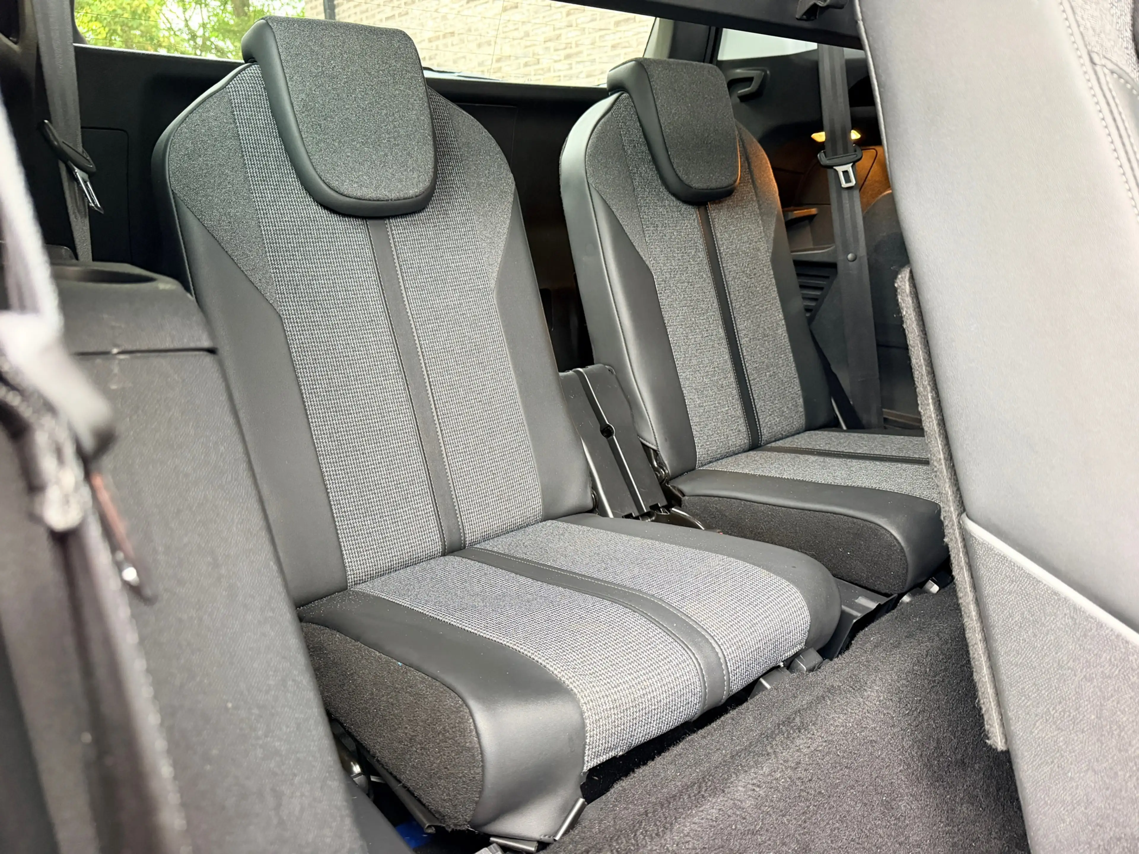 Peugeot 5008 1.2 PureTech Blue Lease Premium | Autom | 7 Pers | — photo 15