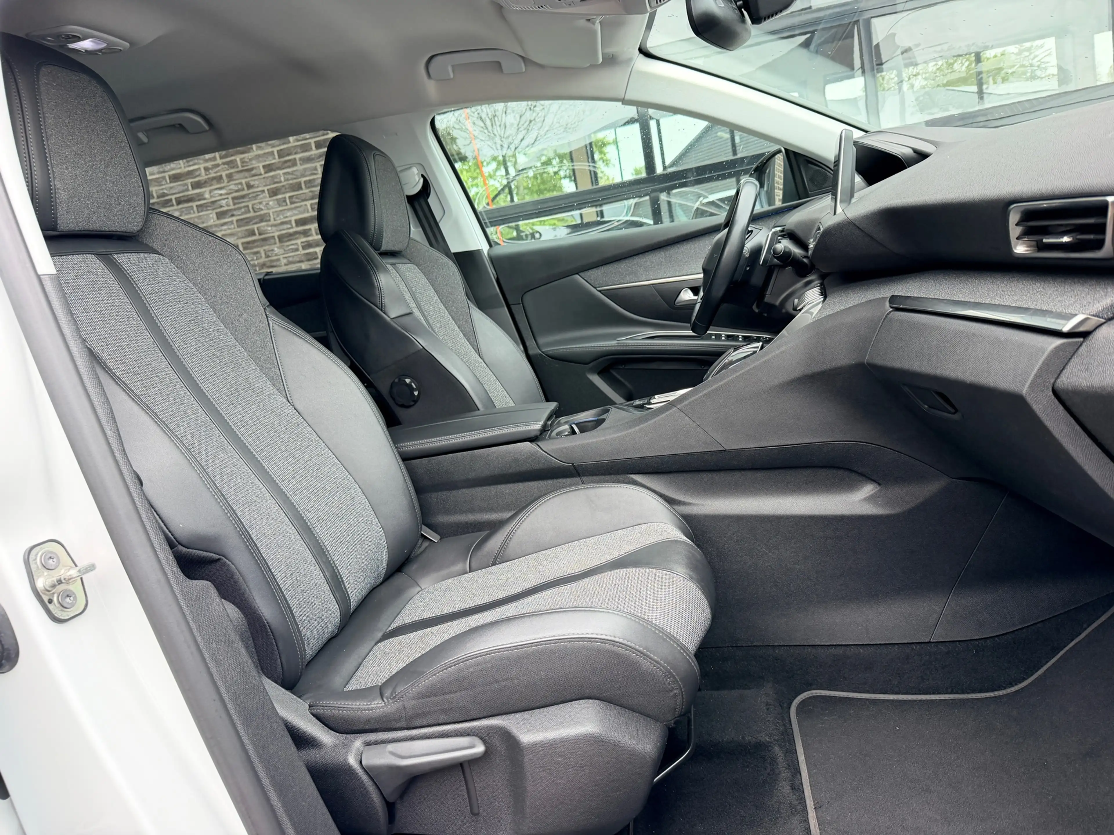 Peugeot 5008 1.2 PureTech Blue Lease Premium | Autom | 7 Pers | — photo 13