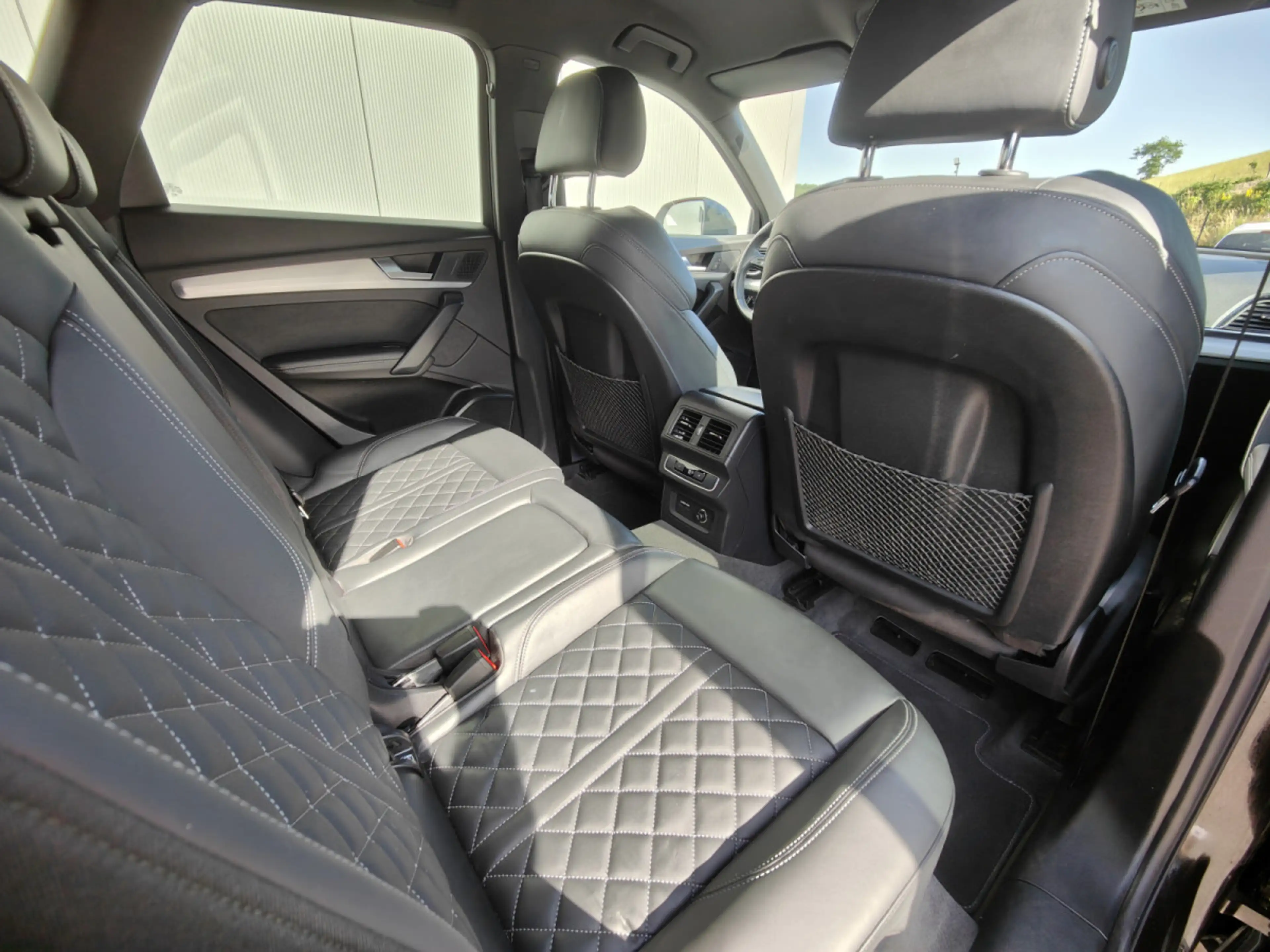 Audi SQ5 3.0 TDI V6 QUATTRO TIPTRONIC SUSPENSIONS PNEU BANG — photo 8