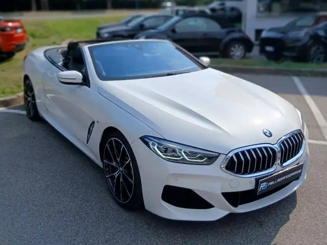 BMW 840