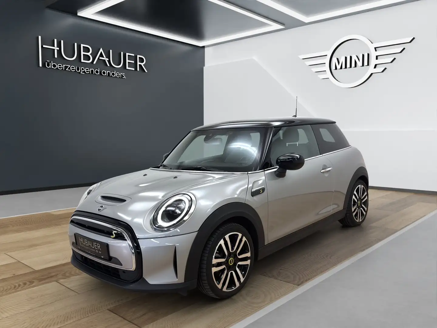 MINI Cooper SE 3-Türer [Classic, Navi, RFK, SHZ, LED] Grau - 1