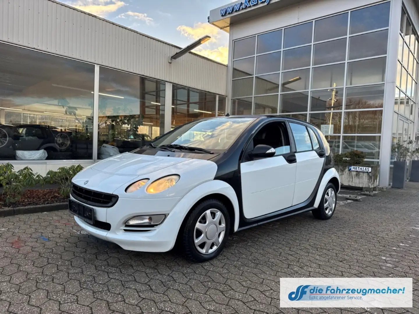 smart forFour Basis 70 kW Berganfahrass. Klima *EXPORT Weiß - 2