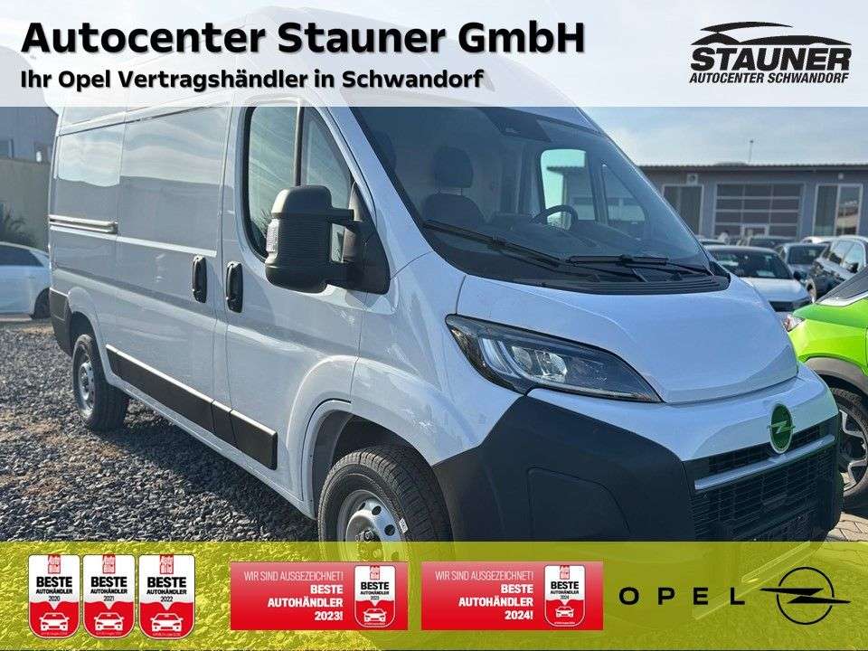 Opel Movano
