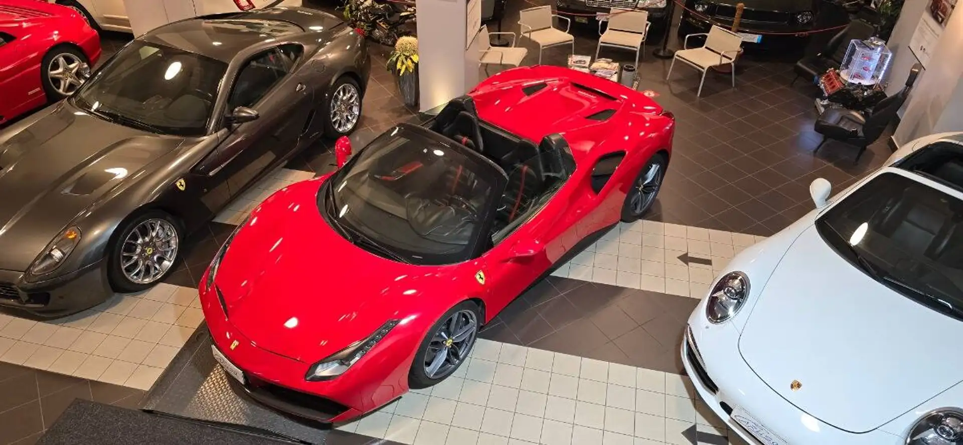 Ferrari 488 Ferrari 488 spider Atelier fullcarbon*Gar Ferrari* Rood - 1