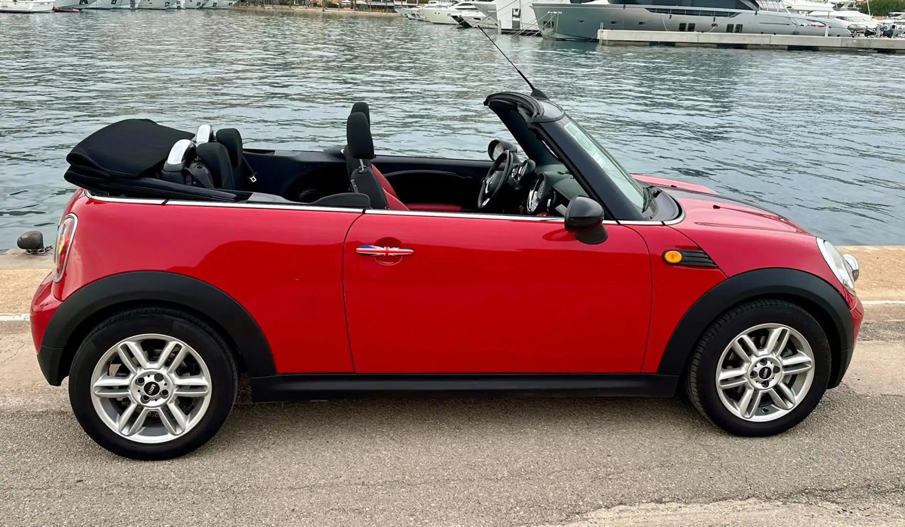 MINI Cooper Cabrio Mini Cooper Cabrio Rot - 2