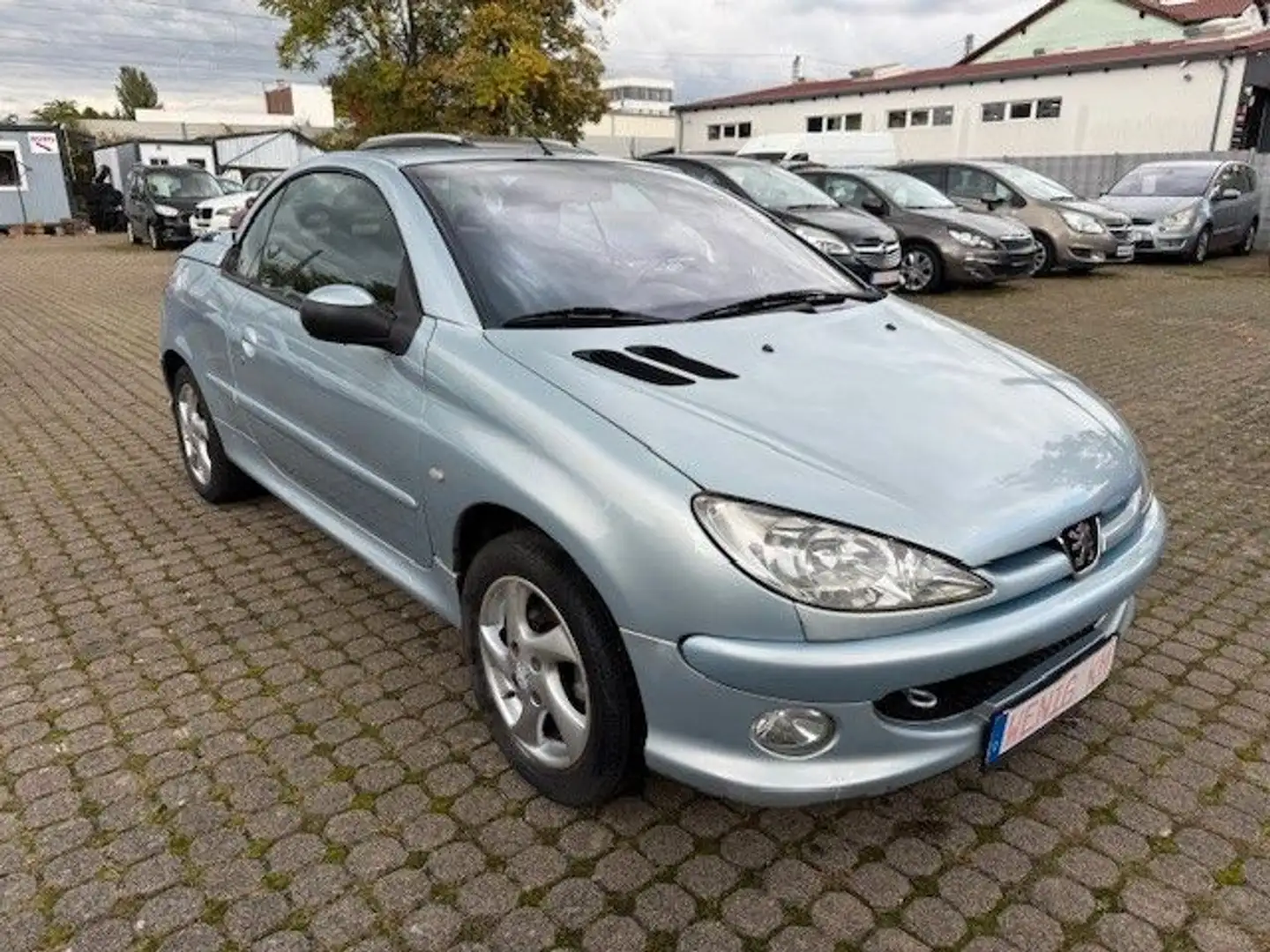 Peugeot 206 Cabriolet CC Tendance Grau - 1