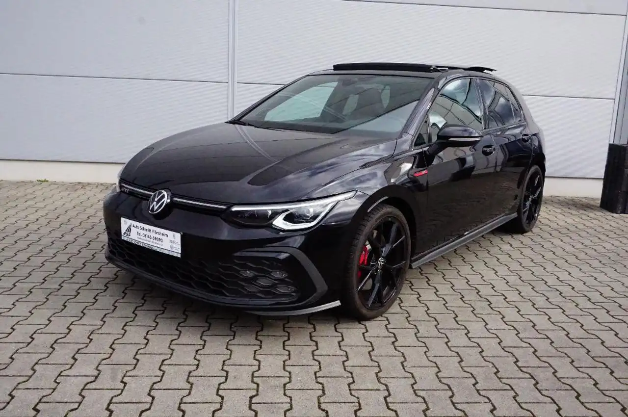 Volkswagen Golf GTI "Black Style" 2,0 l TSI 6-Gang Pano,AHK,Navi 3