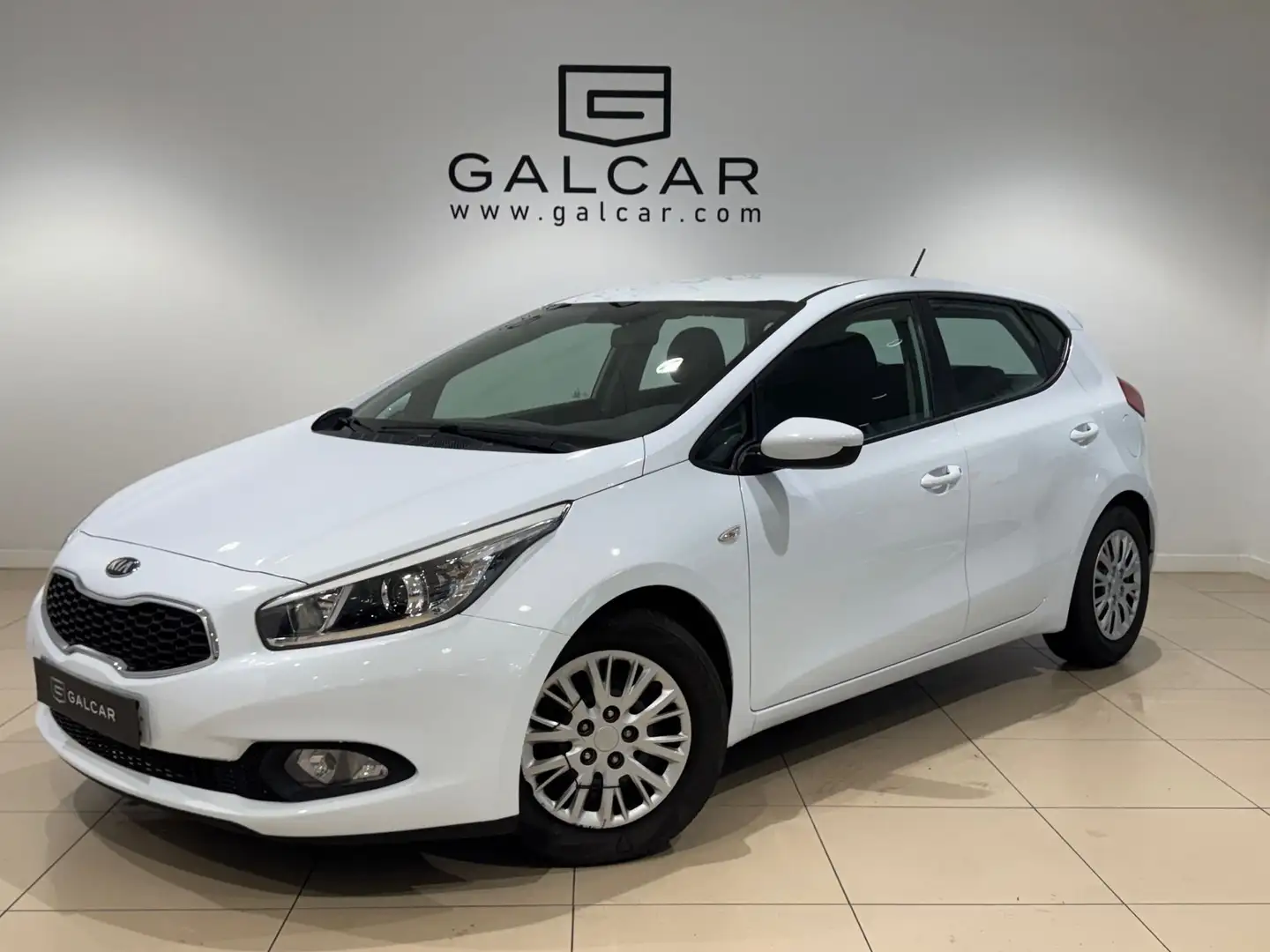 Kia Ceed / cee'd 1.4CRDi Concept Blanco - 1