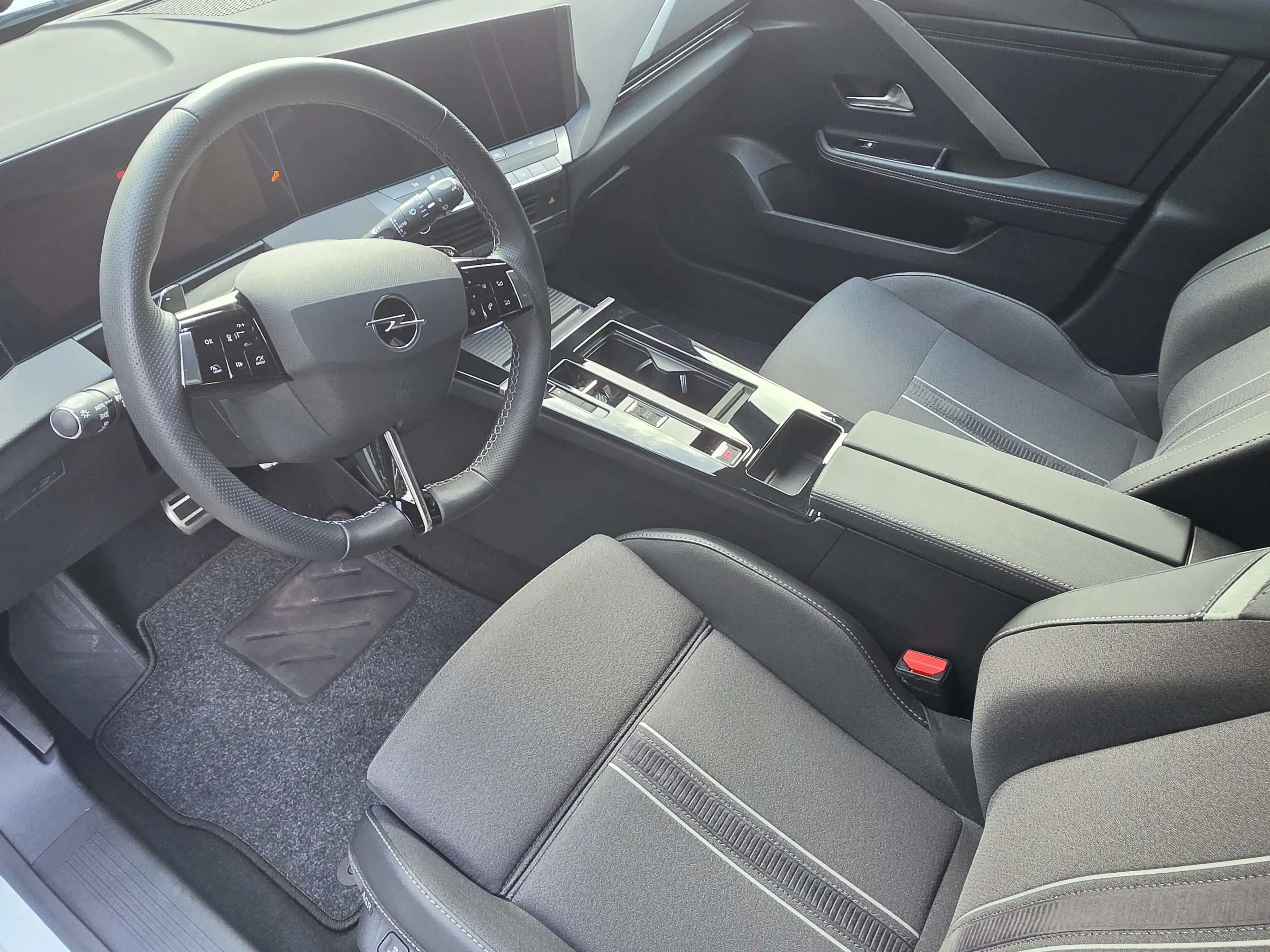 Opel Astra L ST GS Automatik NAVI Sitz-+Lenkradhzg. DAB Radio — photo 9