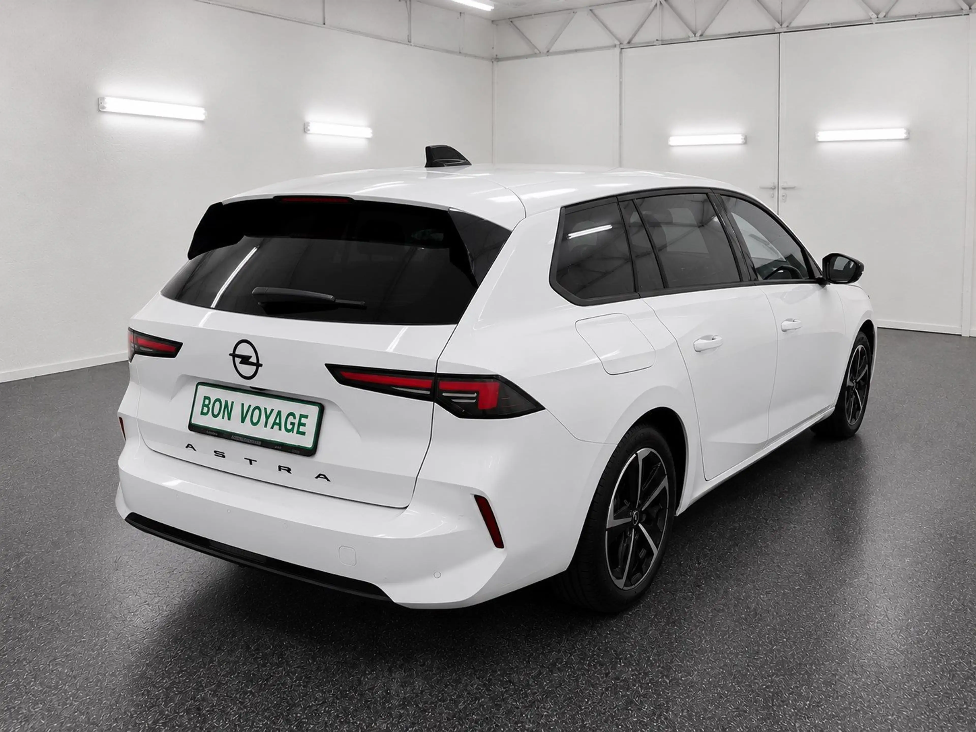 Opel Astra L ST GS Automatik NAVI Sitz-+Lenkradhzg. DAB Radio — photo 5