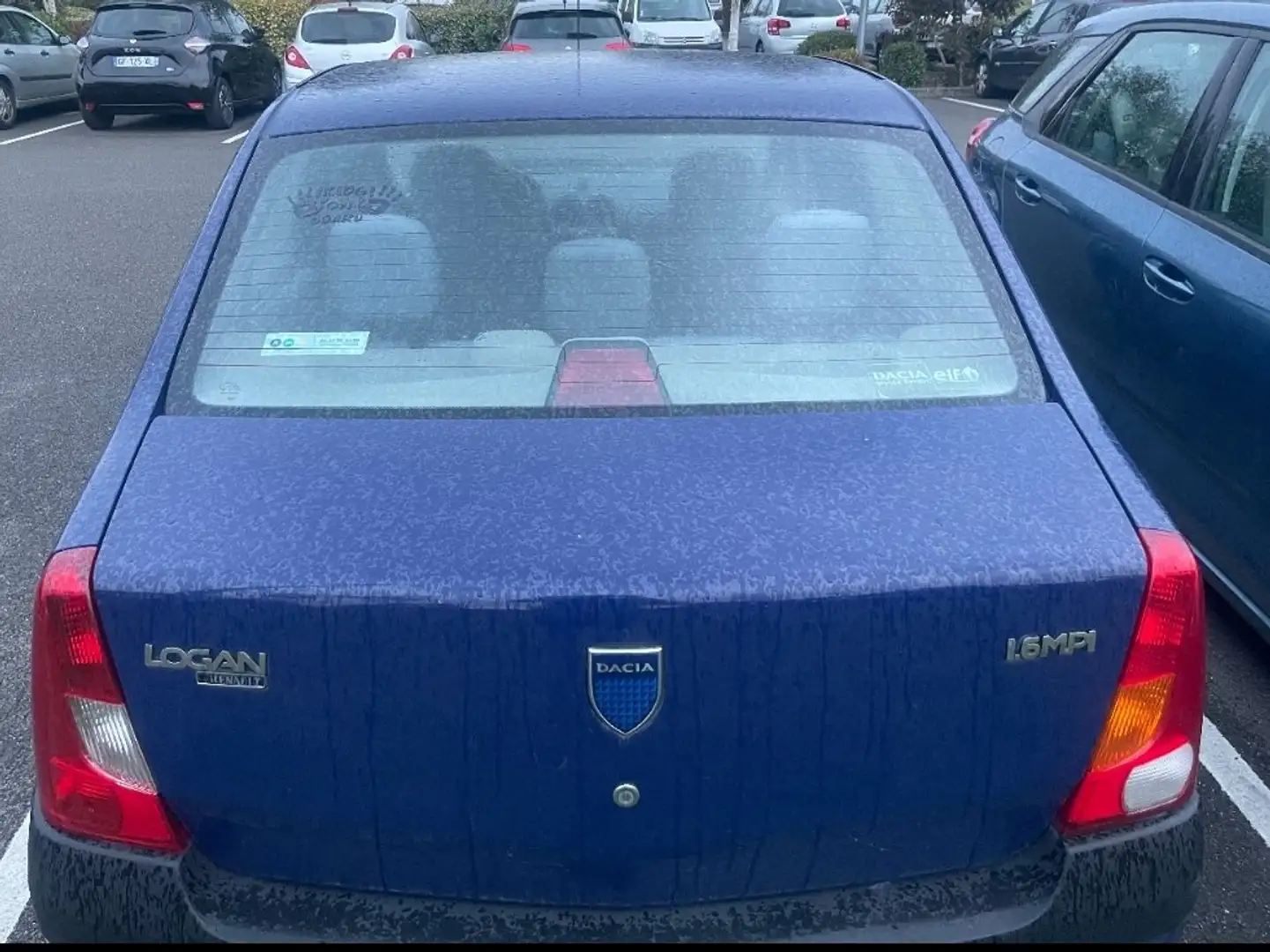Dacia Logan Logan 1.6 Lauréate Bleu - 2