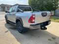 Toyota Hilux 2.8 D-4D 4WD Invincible  36.322 eur h tva  3,5t Grijs - thumbnail 4
