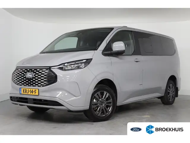 Ford Tourneo Custom 340 Titanium 65 kWh 8-Persoons | Camera | Stoel-/S